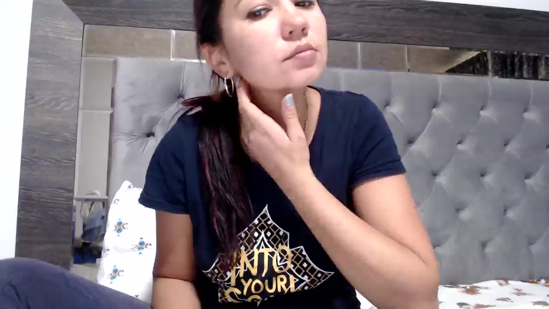 Gallery image thumbnail from Deeelicious's myfreecams stream on, 11/22/2024, 12:48 image 18 of 20