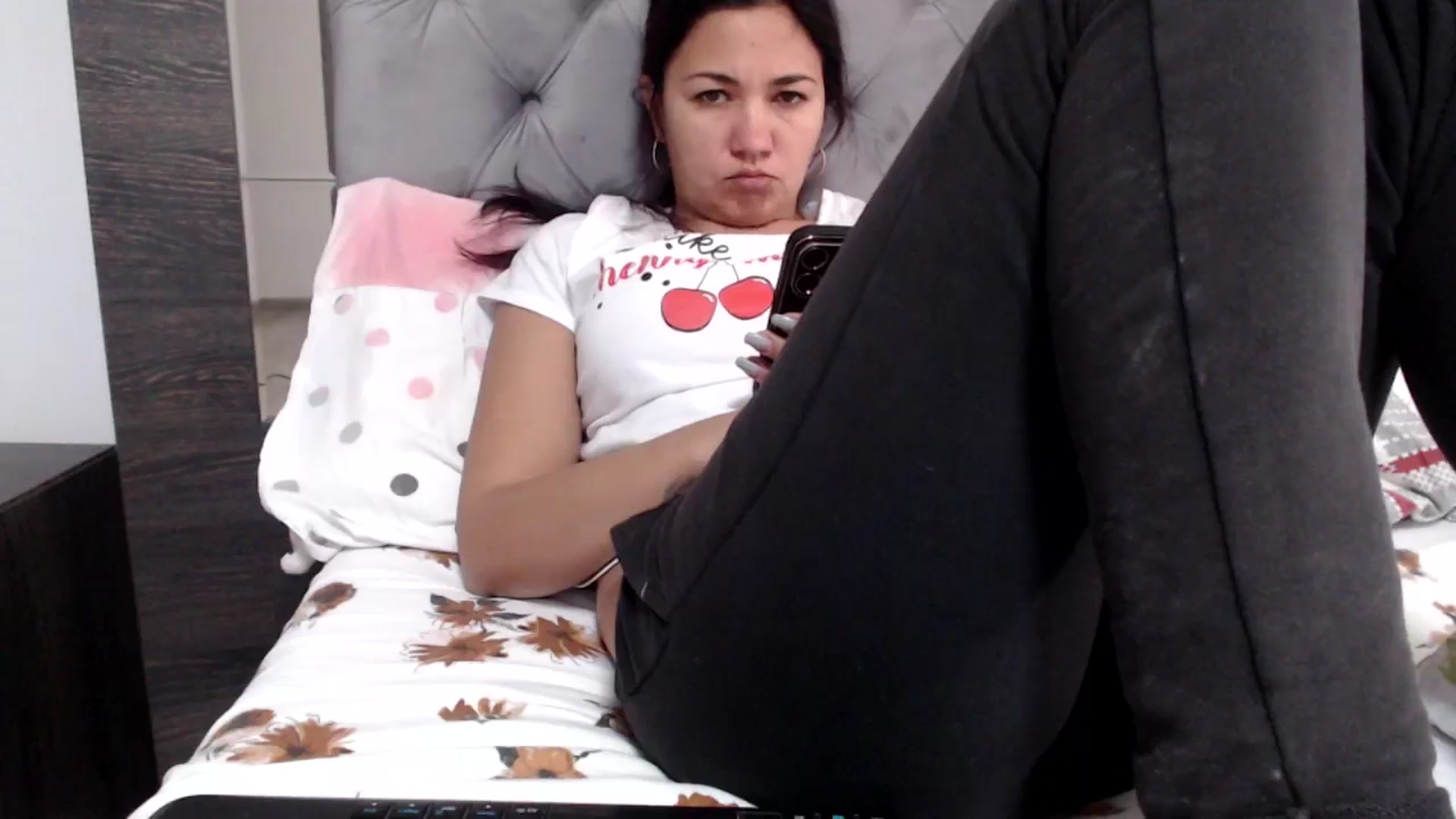 Gallery image thumbnail from Deeelicious's myfreecams stream on, 11/25/2024, 09:28 image 7 of 20