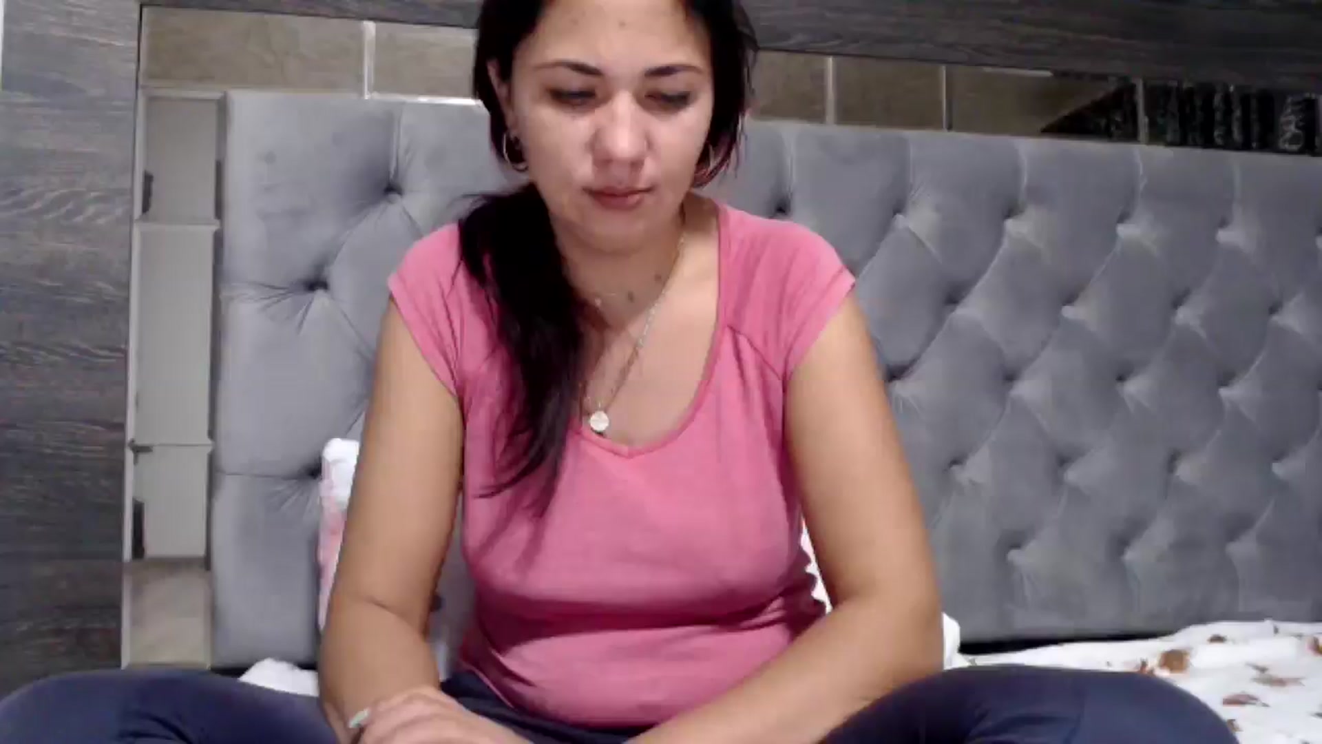 Gallery image thumbnail from Deeelicious's myfreecams stream on, 11/28/2024, 14:25 image 18 of 20