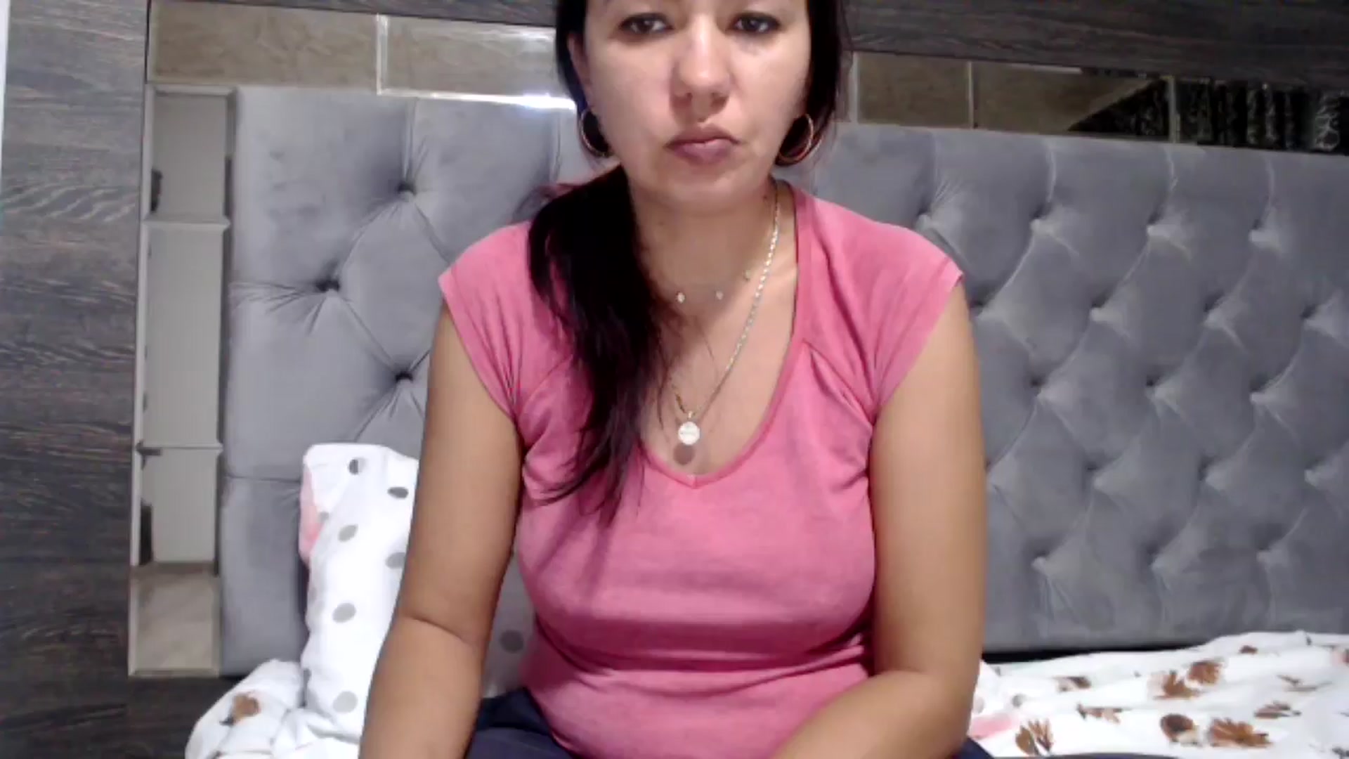 Gallery image thumbnail from Deeelicious's myfreecams stream on, 11/28/2024, 14:25 image 14 of 20