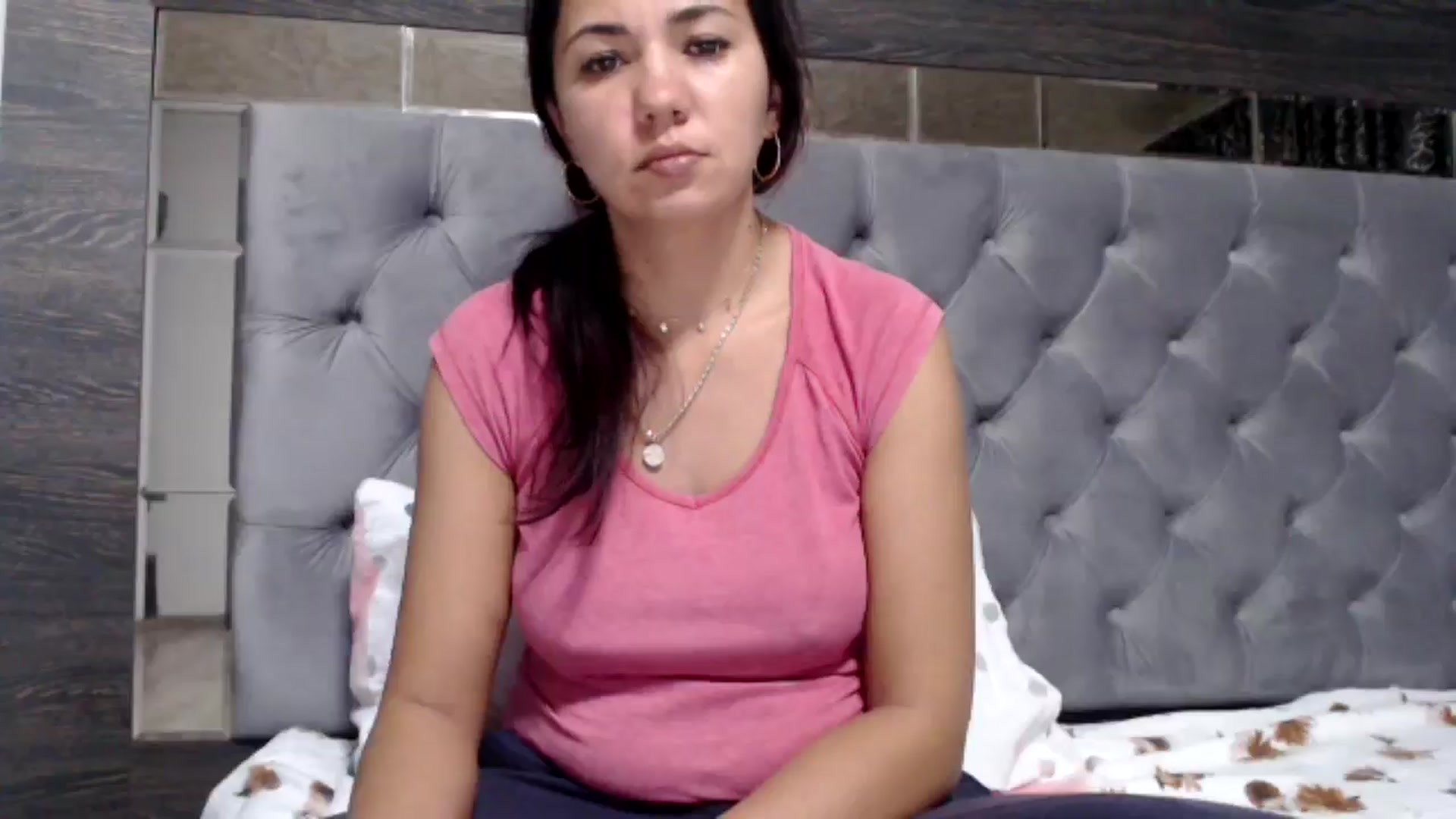 Gallery image thumbnail from Deeelicious's myfreecams stream on, 11/28/2024, 14:25 image 17 of 20