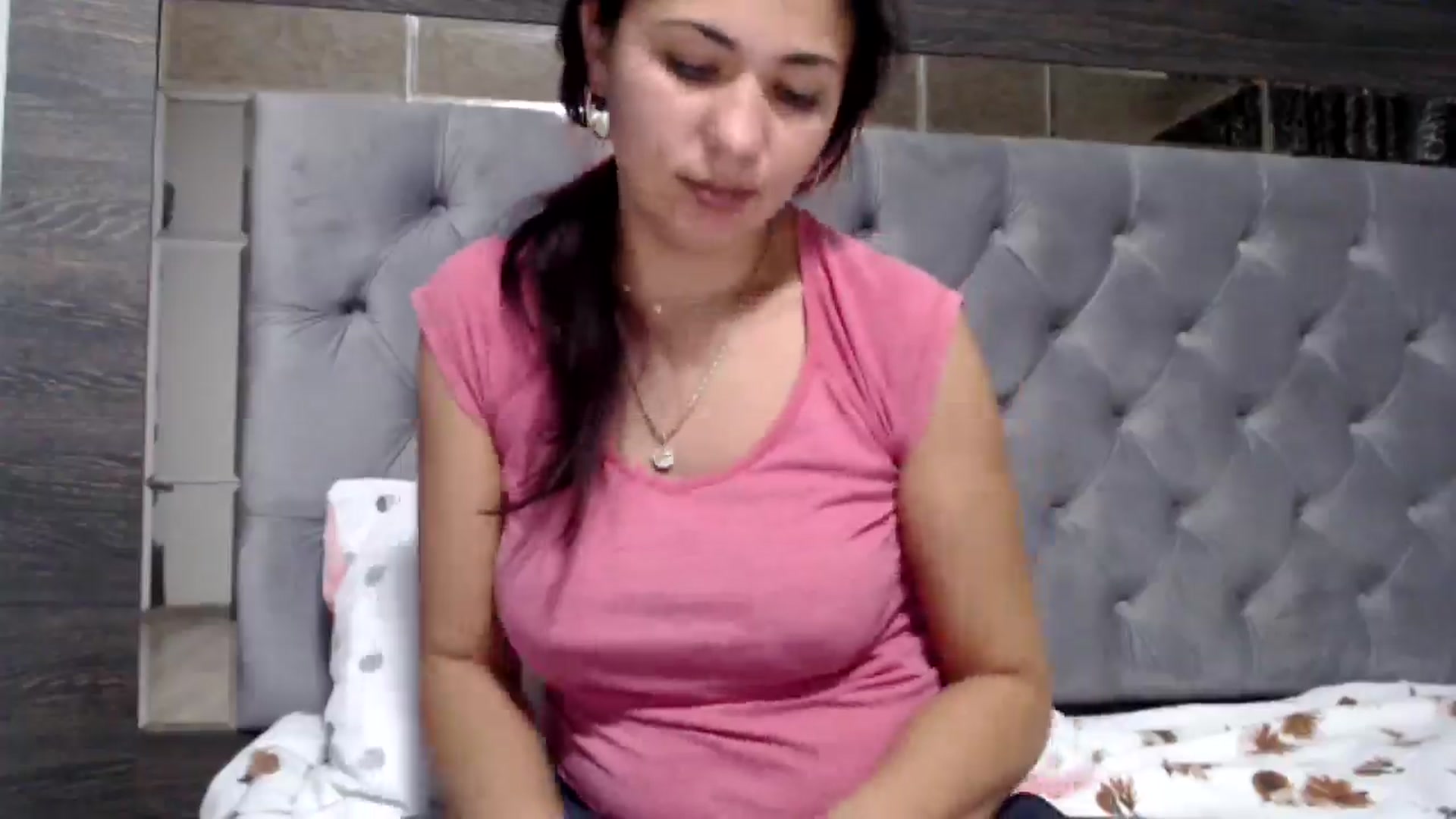 Gallery image thumbnail from Deeelicious's myfreecams stream on, 11/28/2024, 14:25 image 15 of 20