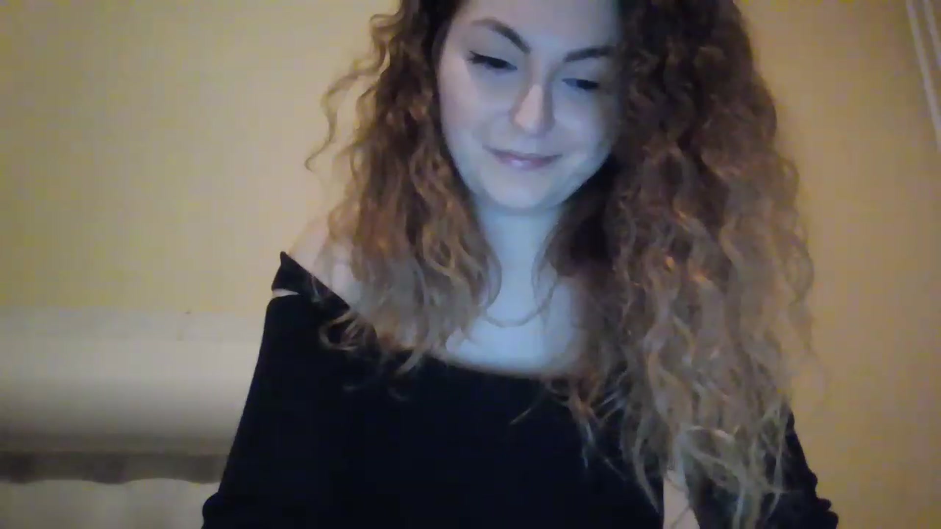 Gallery image thumbnail from Deeleecious94's myfreecams stream on, 11/15/2022, 11:28 image 12 of 20