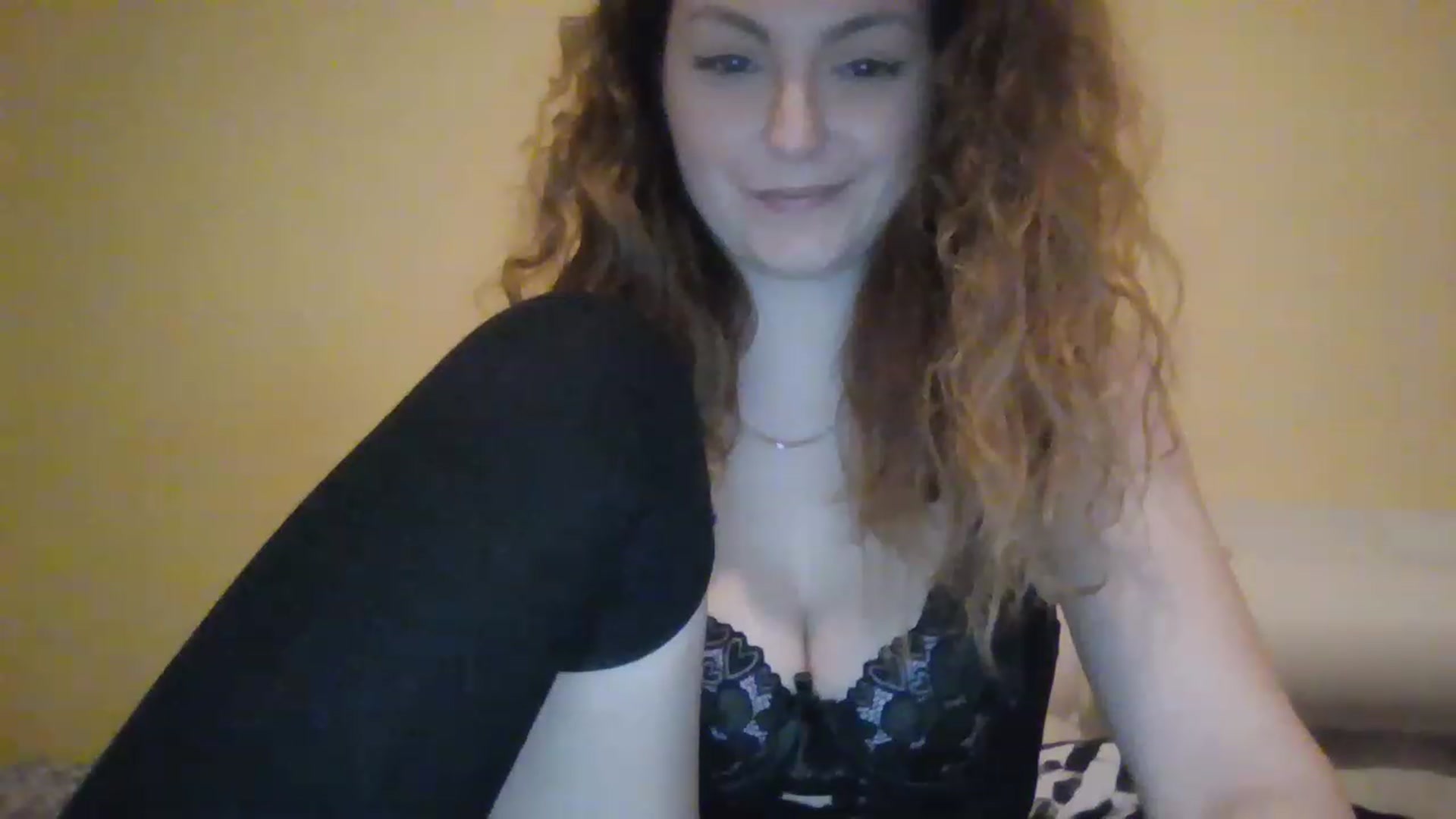 Gallery image thumbnail from Deeleecious94's myfreecams stream on, 11/21/2022, 12:50 image 14 of 20