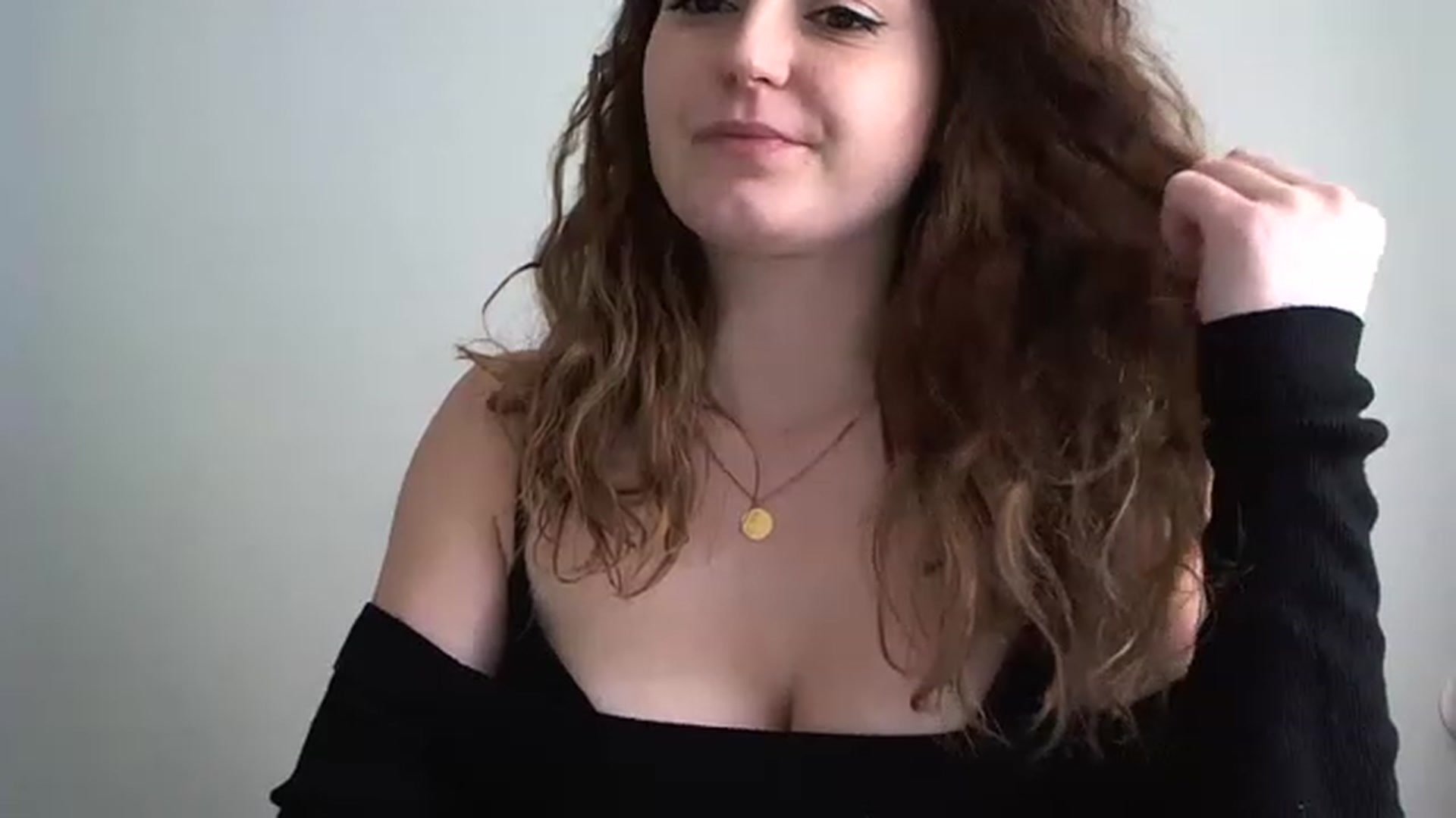 Gallery image thumbnail from Deeleecious94's myfreecams stream on, 12/16/2022, 11:36 image 17 of 20