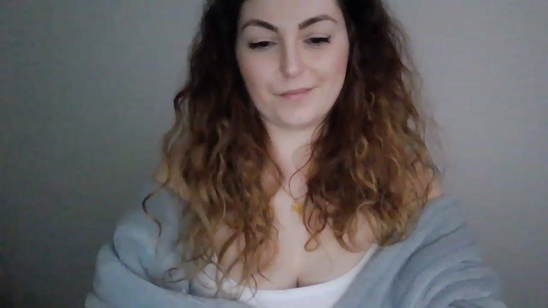 Gallery image thumbnail from Deeleecious94's myfreecams stream on, 02/15/2023, 12:19 image 1 of 20