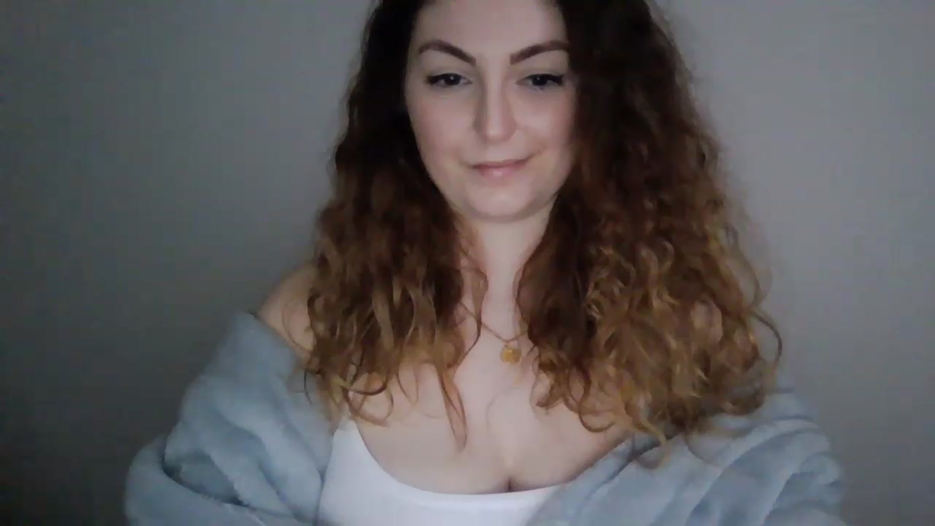 Gallery image thumbnail from Deeleecious94's myfreecams stream on, 02/15/2023, 12:19 image 15 of 20
