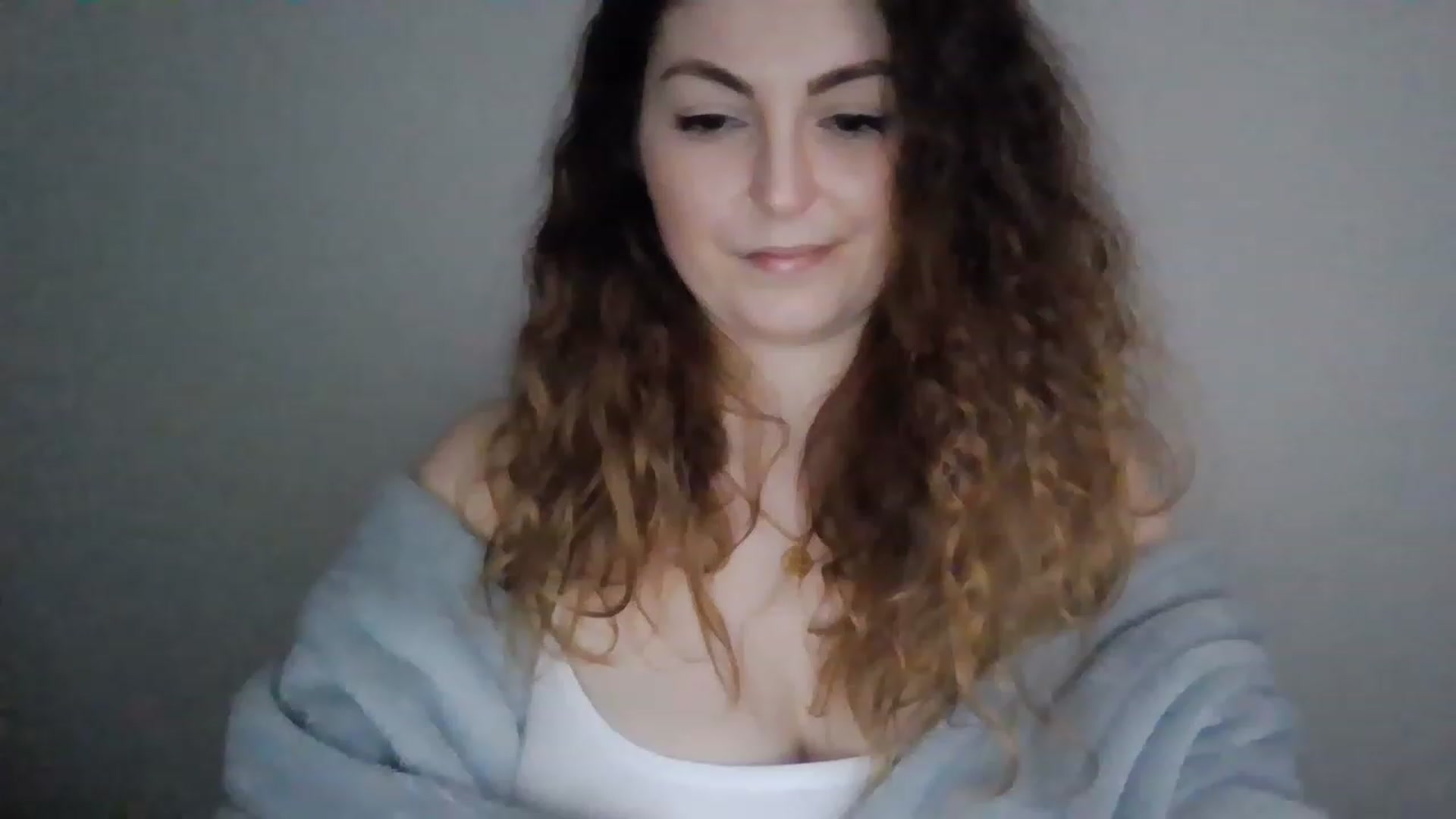 Gallery image thumbnail from Deeleecious94's myfreecams stream on, 02/15/2023, 12:19 image 13 of 20