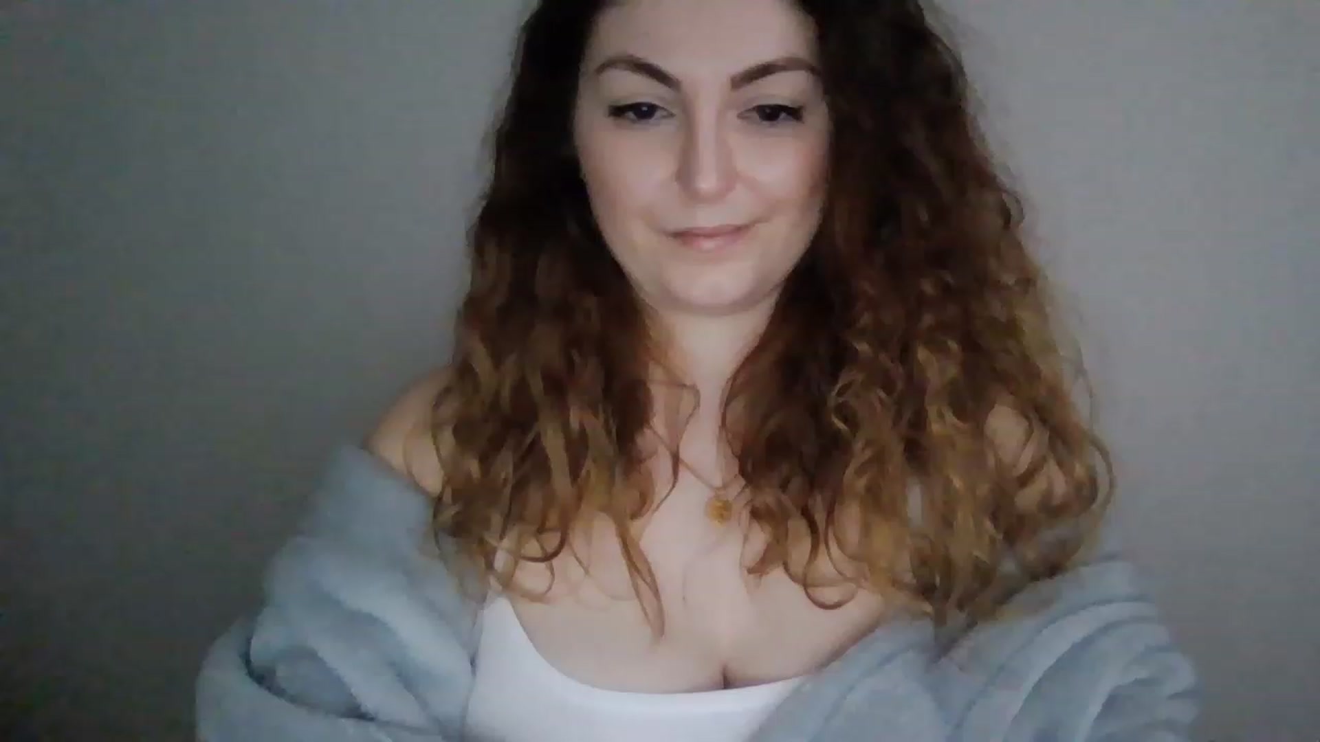 Gallery image thumbnail from Deeleecious94's myfreecams stream on, 02/15/2023, 12:19 image 14 of 20