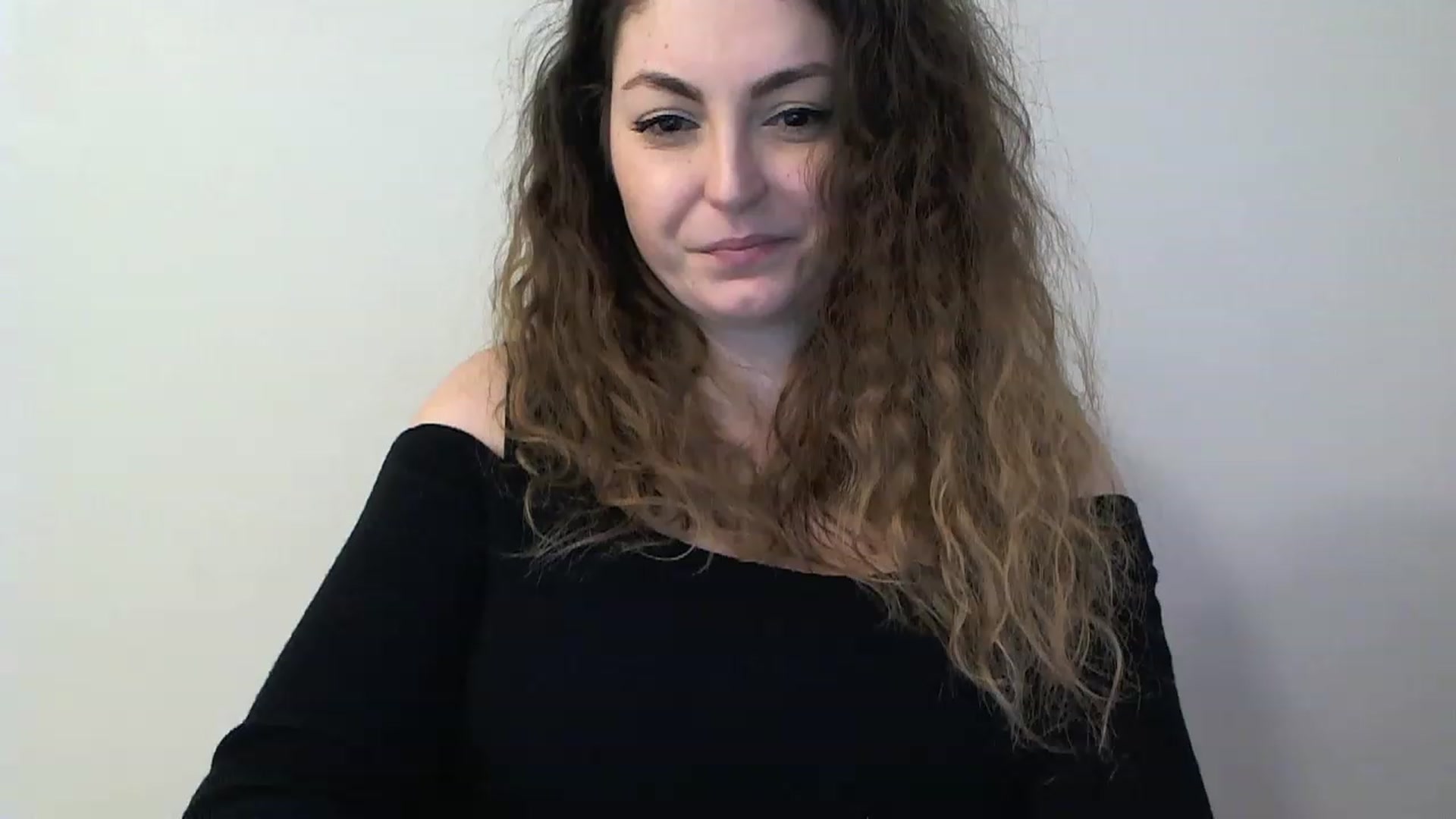 Gallery image thumbnail from Deeleecious94's myfreecams stream on, 02/23/2023, 12:28 image 5 of 20