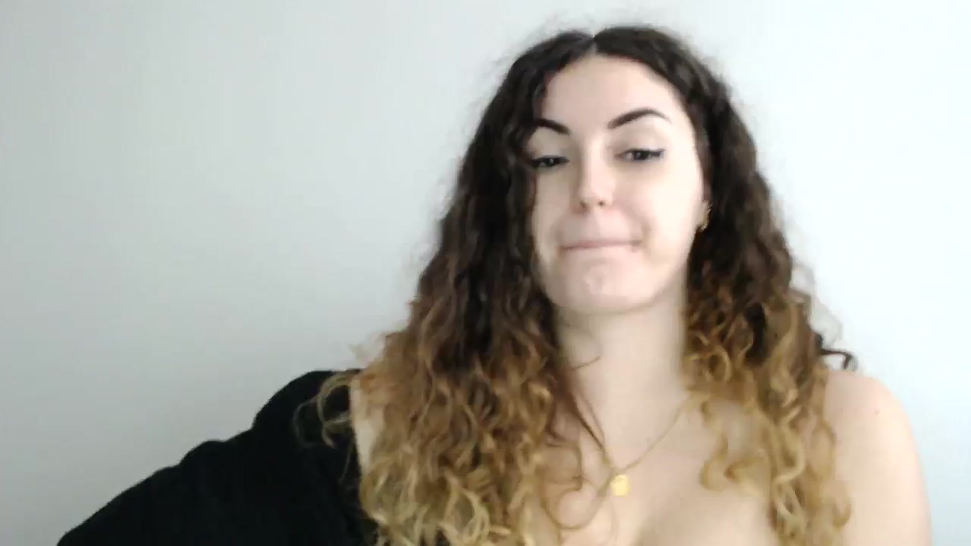 Gallery image thumbnail from Deeleecious94's myfreecams stream on, 10/23/2023, 08:32 image 11 of 20