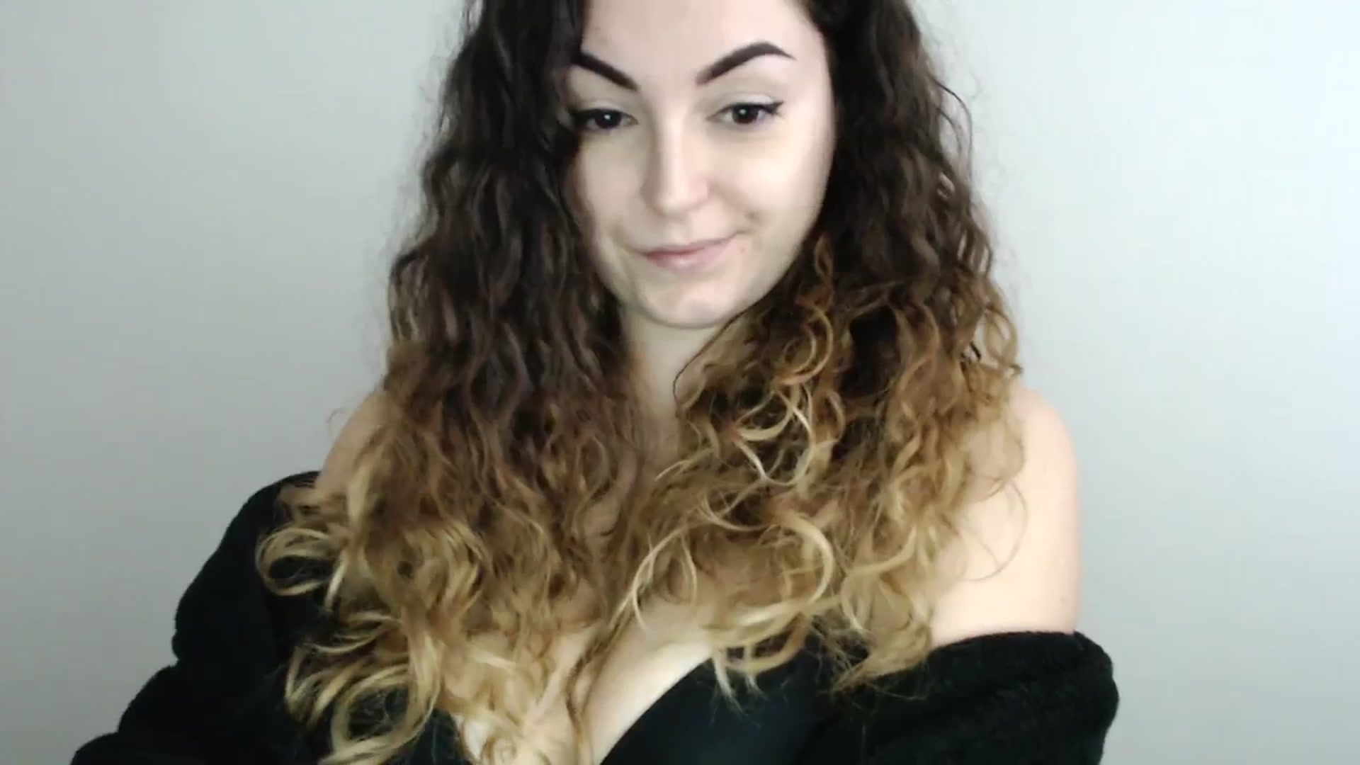Gallery image thumbnail from Deeleecious94's myfreecams stream on, 10/23/2023, 08:50 image 9 of 20