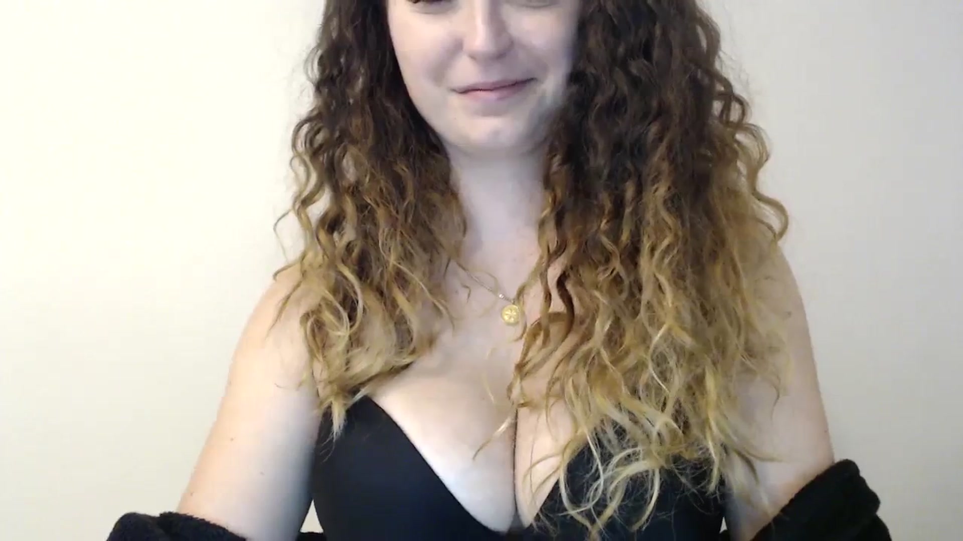 Gallery image thumbnail from Deeleecious94's myfreecams stream on, 10/31/2023, 08:56 image 3 of 20