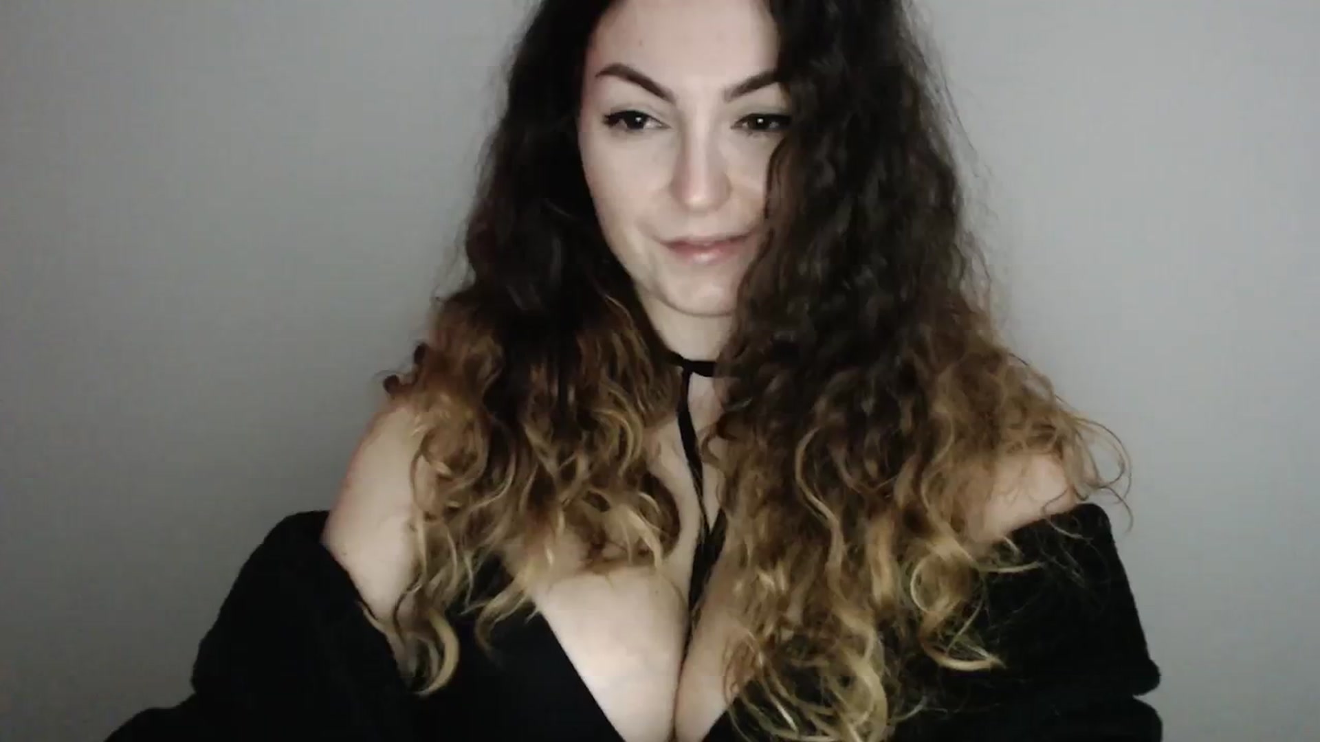 Gallery image thumbnail from Deeleecious94's myfreecams stream on, 11/02/2023, 09:17 image 7 of 20
