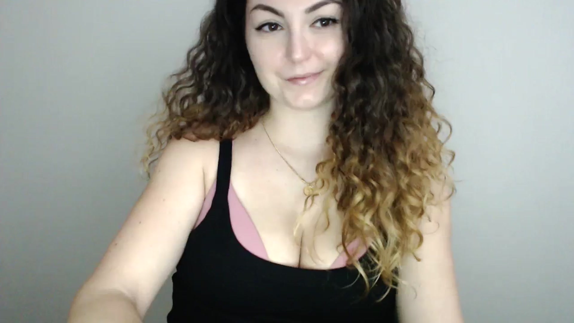 Gallery image thumbnail from Deeleecious94's myfreecams stream on, 11/07/2023, 09:56 image 15 of 20