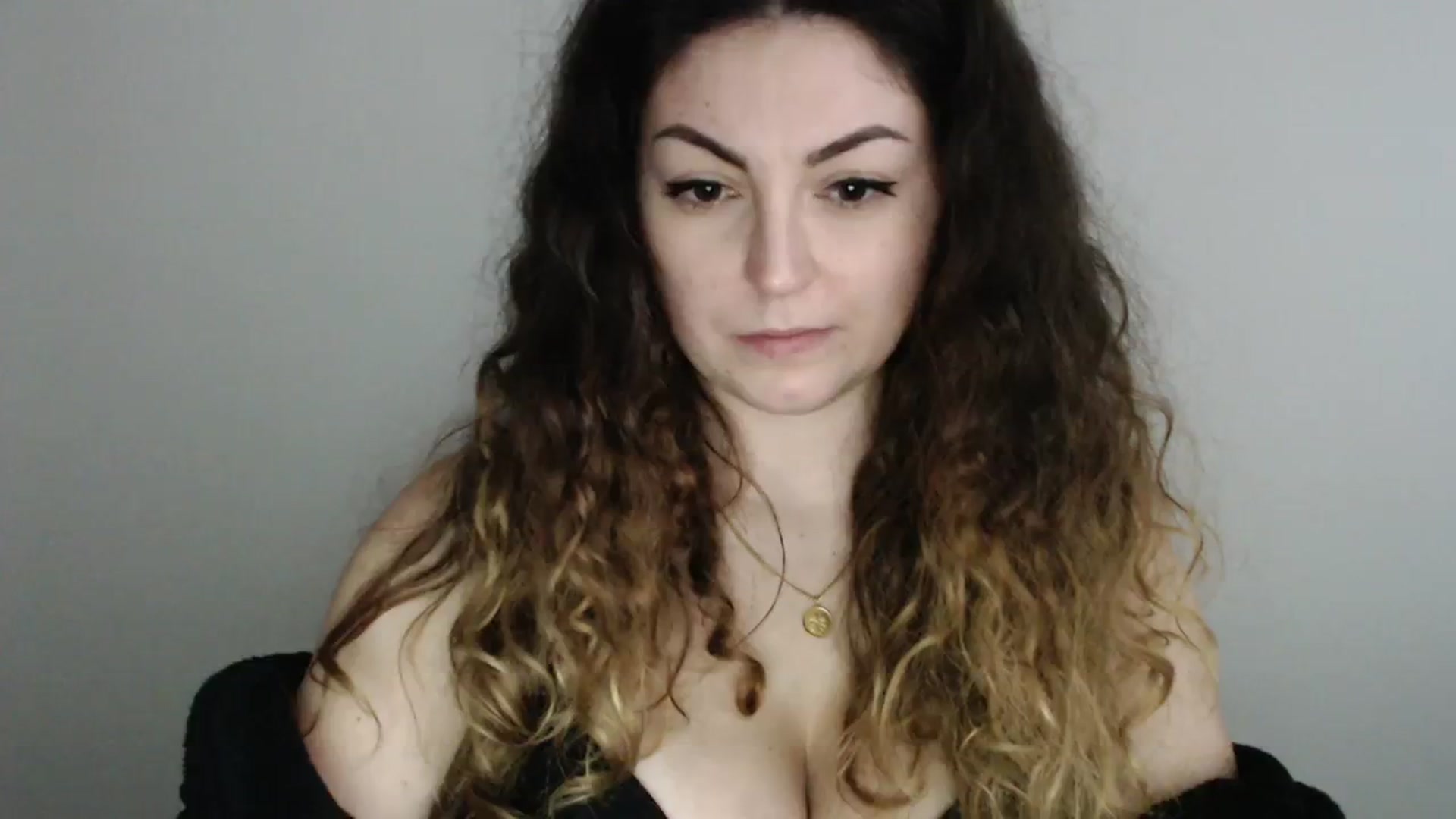Gallery image thumbnail from Deeleecious94's myfreecams stream on, 11/10/2023, 10:18 image 11 of 20