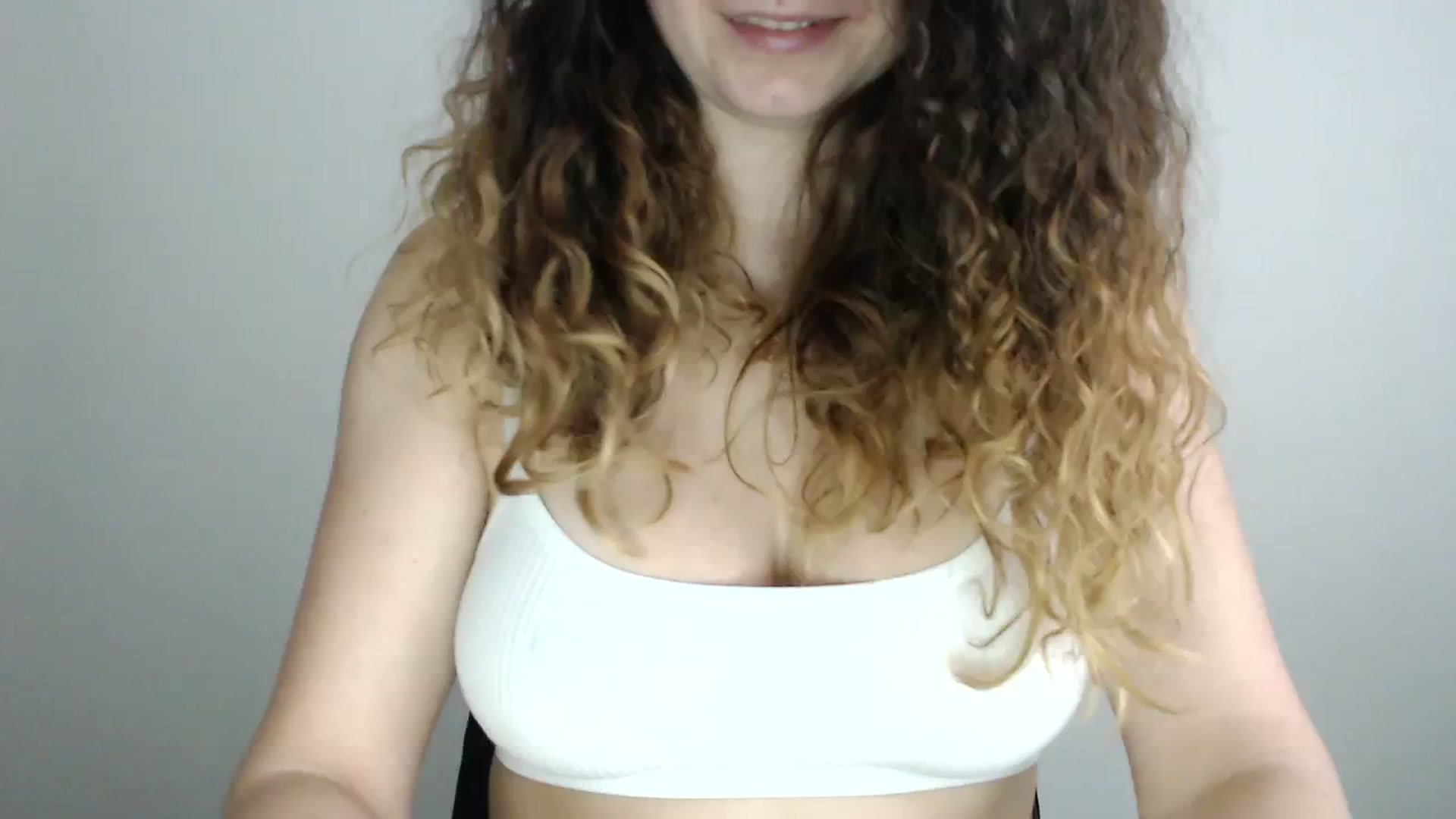 Gallery image thumbnail from Deeleecious94's myfreecams stream on, 11/13/2023, 11:39 image 2 of 20