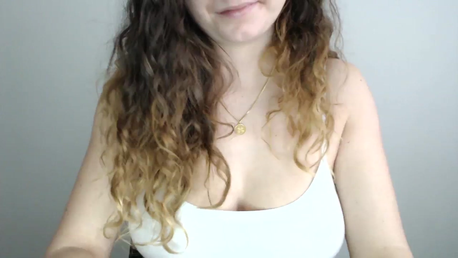 Gallery image thumbnail from Deeleecious94's myfreecams stream on, 11/13/2023, 11:39 image 8 of 20