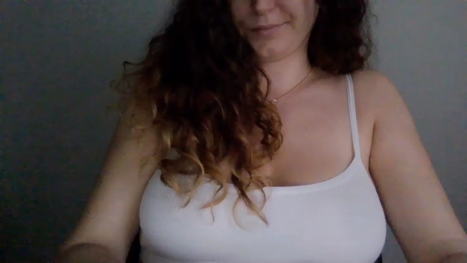 Gallery image thumbnail from Deeleecious94's myfreecams stream on, 11/13/2023, 13:03 image 19 of 20