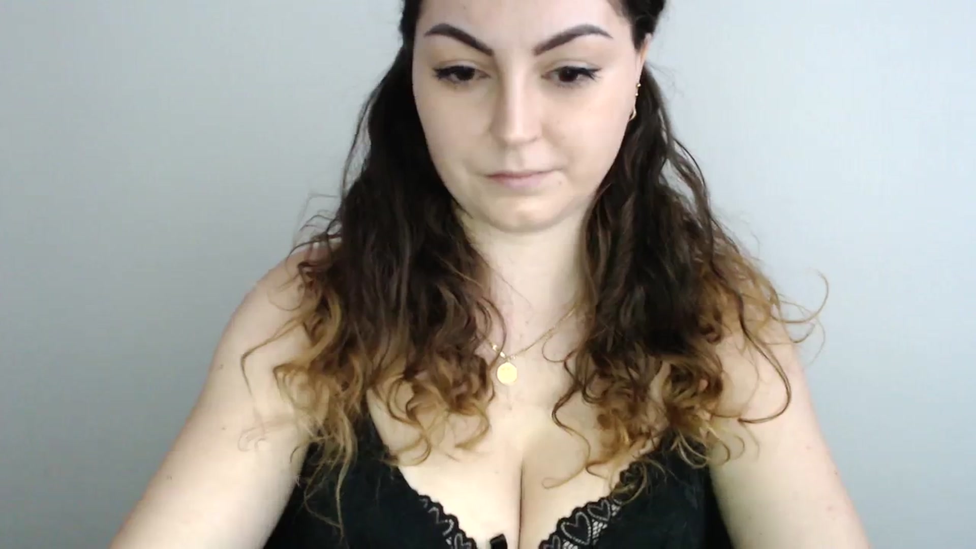 Gallery image thumbnail from Deeleecious94's myfreecams stream on, 11/28/2023, 09:40 image 3 of 20