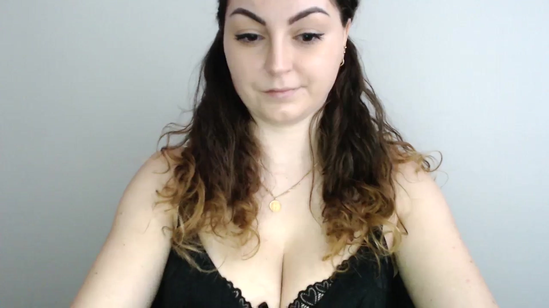 Gallery image thumbnail from Deeleecious94's myfreecams stream on, 11/28/2023, 09:40 image 5 of 20