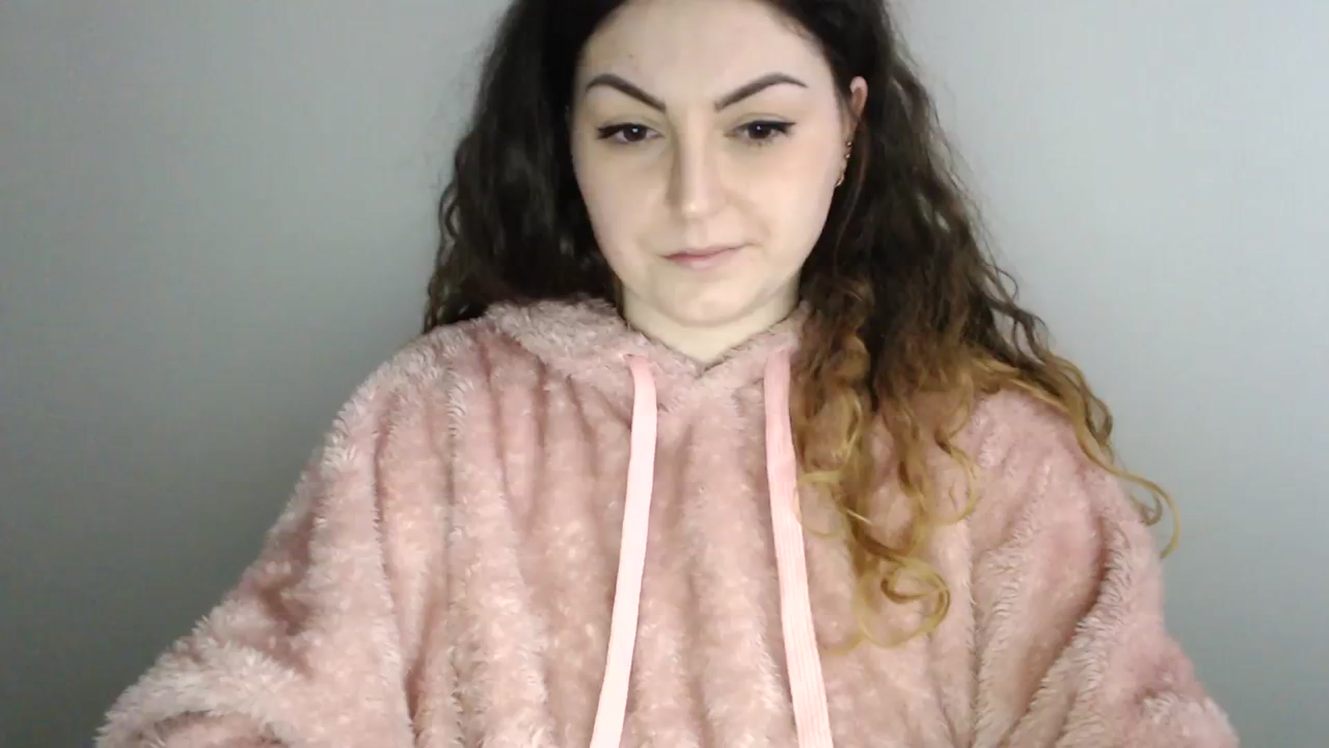 Gallery image thumbnail from Deeleecious94's myfreecams stream on, 12/11/2023, 09:26 image 1 of 20
