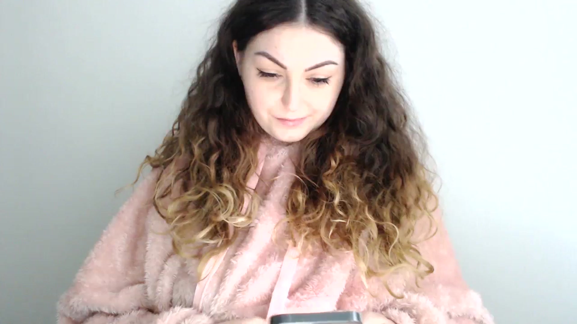 Gallery image thumbnail from Deeleecious94's myfreecams stream on, 12/11/2023, 10:00 image 10 of 20