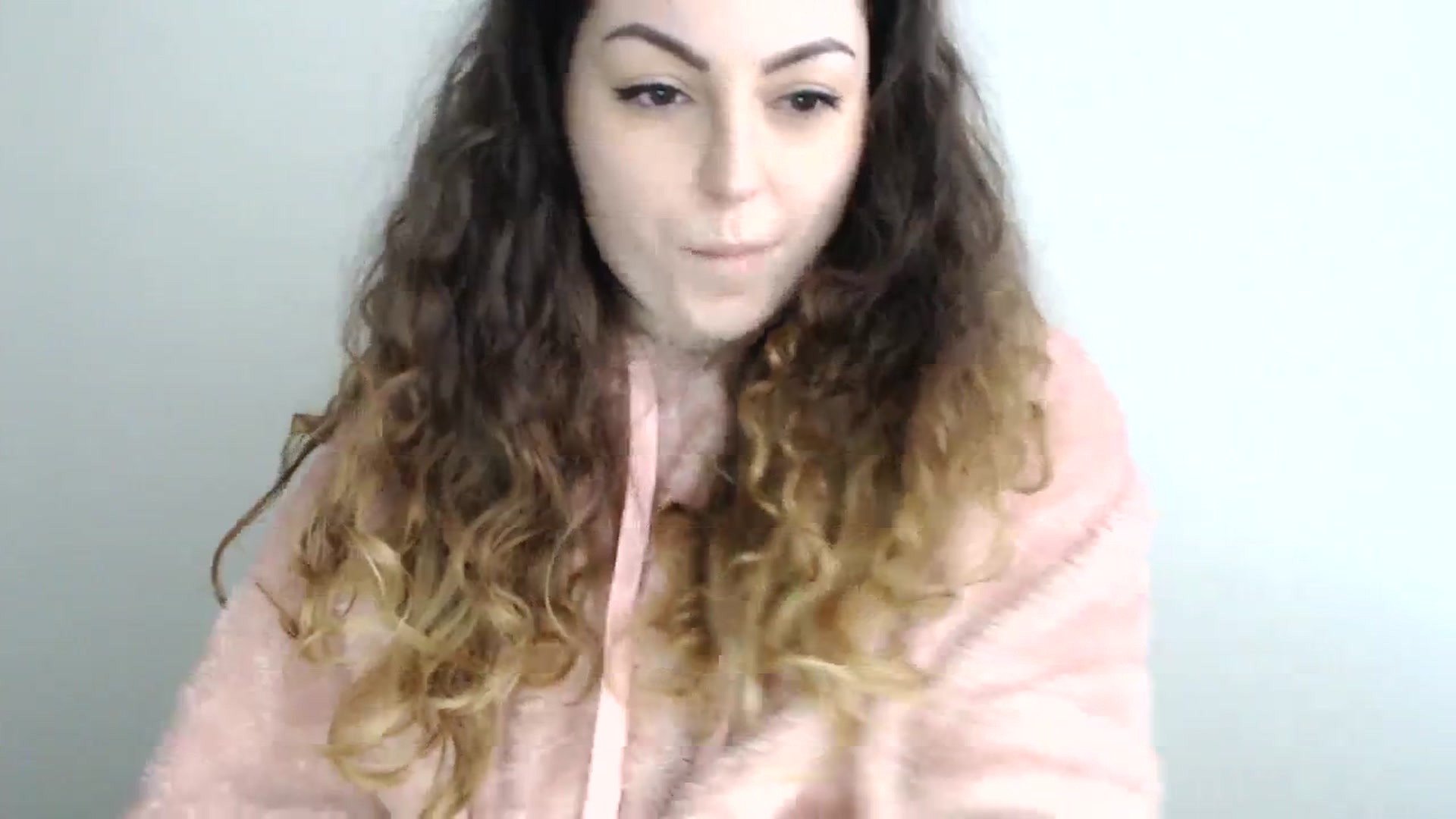 Gallery image thumbnail from Deeleecious94's myfreecams stream on, 12/11/2023, 10:00 image 8 of 20