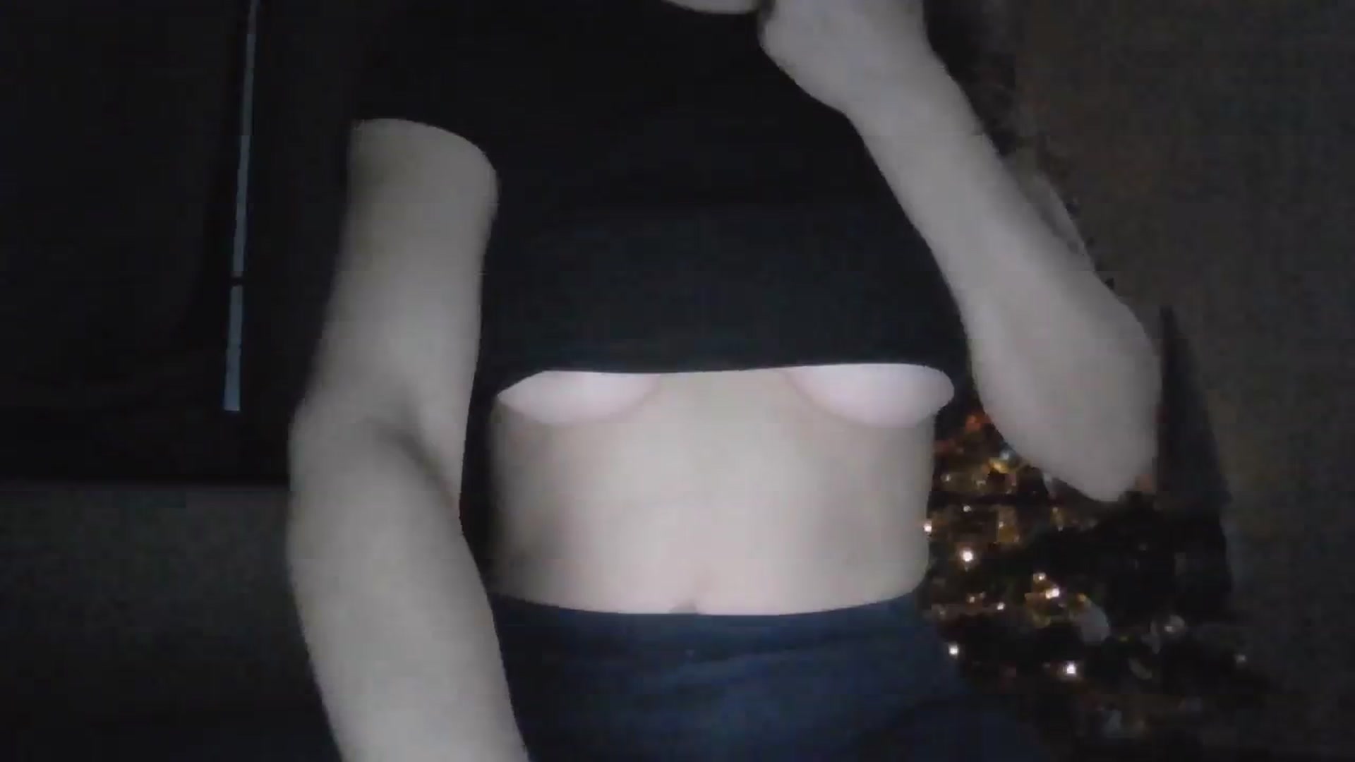 Gallery image thumbnail from Deeleecious94's myfreecams stream on, 12/12/2023, 09:18 image 6 of 20