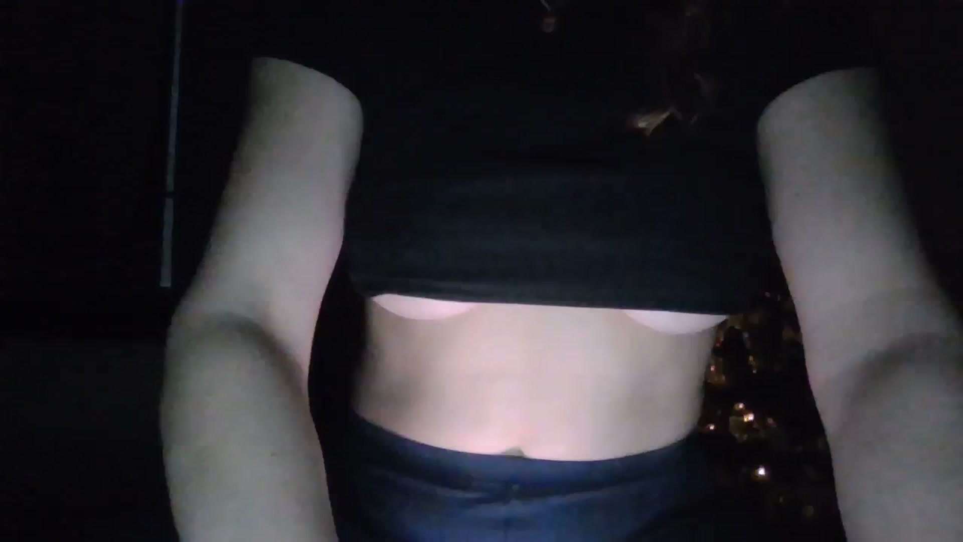 Gallery image thumbnail from Deeleecious94's myfreecams stream on, 12/12/2023, 09:18 image 4 of 20