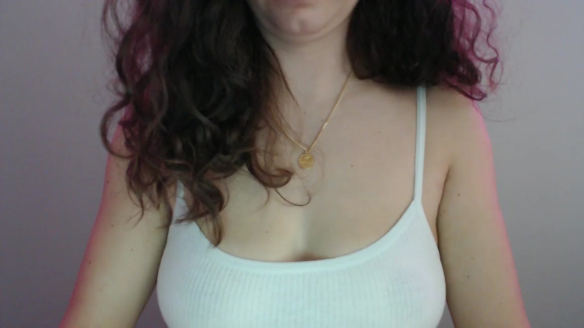 Gallery image thumbnail from Deeleecious94's myfreecams stream on, 11/20/2024, 08:26 image 2 of 20