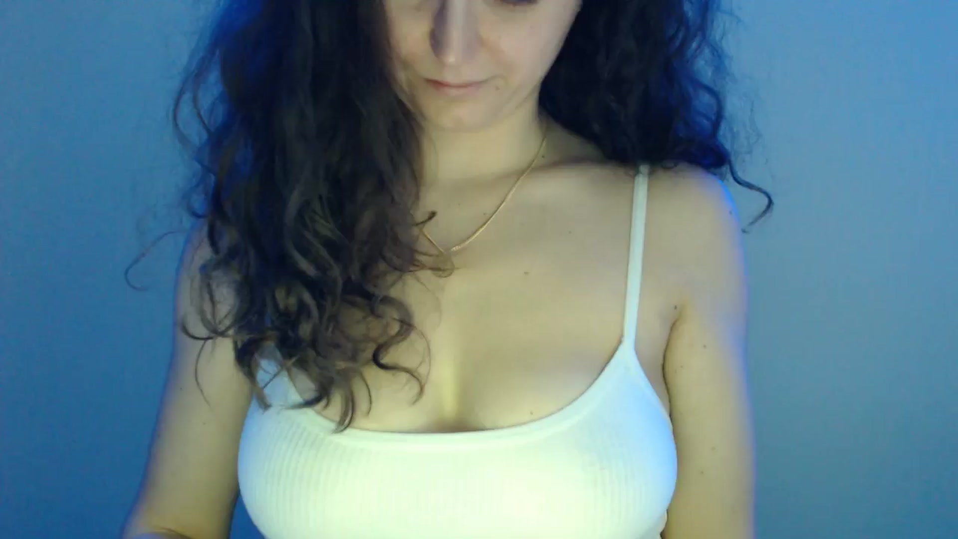 Gallery image thumbnail from Deeleecious94's myfreecams stream on, 11/20/2024, 08:47 image 13 of 20