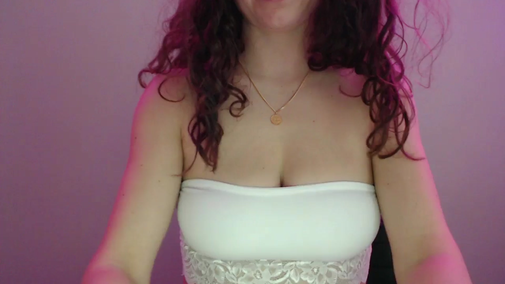 Gallery image thumbnail from Deeleecious94's myfreecams stream on, 11/26/2024, 10:18 image 19 of 20