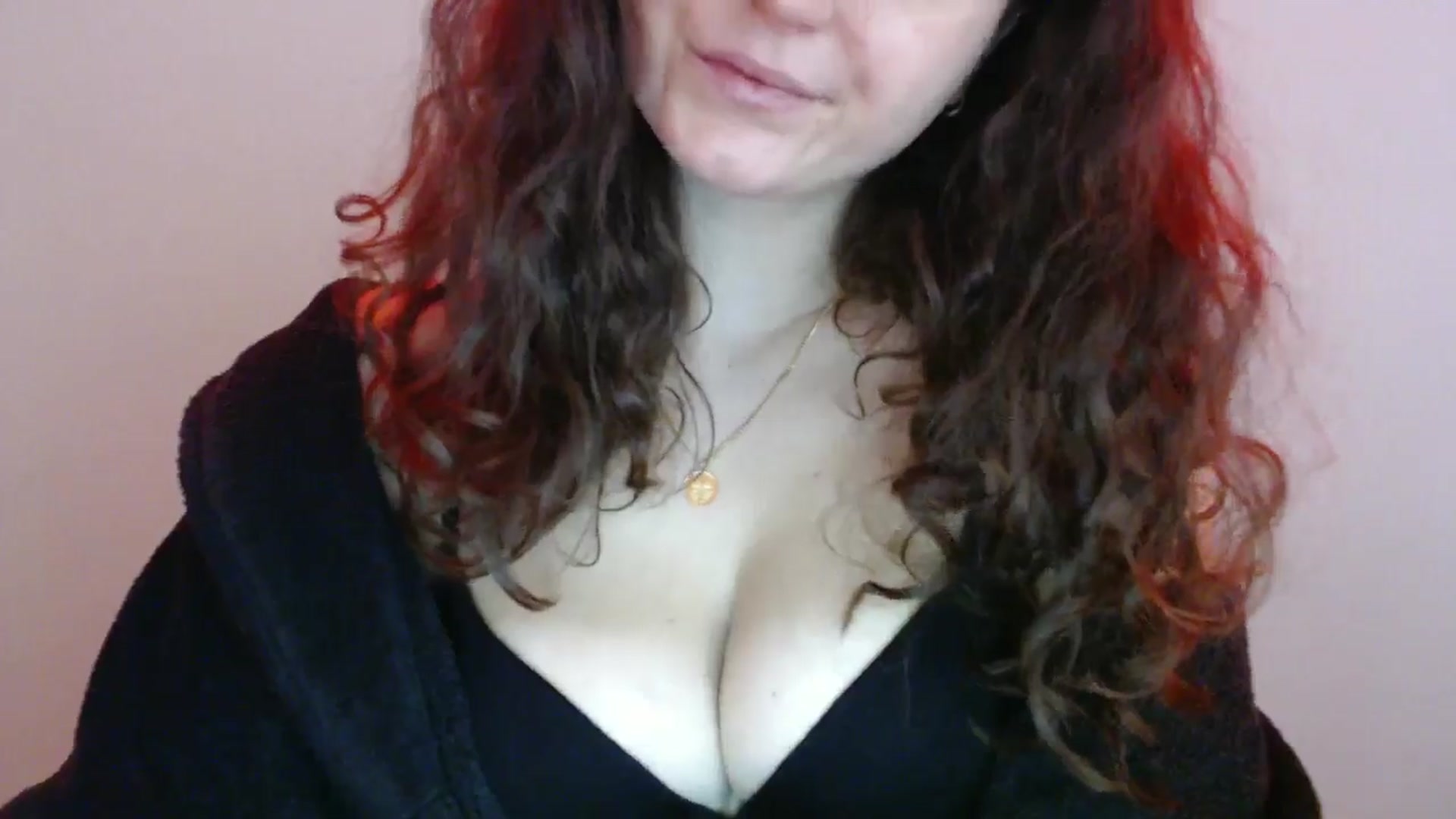 Gallery image thumbnail from Deeleecious94's myfreecams stream on, 12/06/2024, 08:55 image 19 of 20