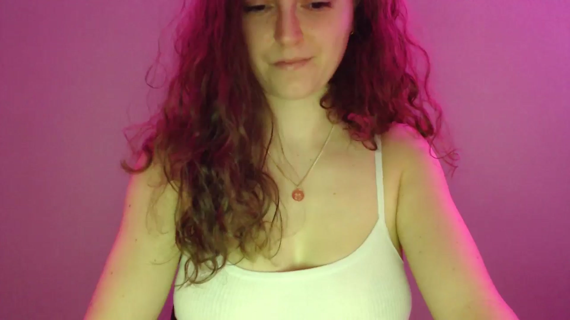 Gallery image thumbnail from Deeleecious94's myfreecams stream on, 01/03/2025, 08:09 image 16 of 20