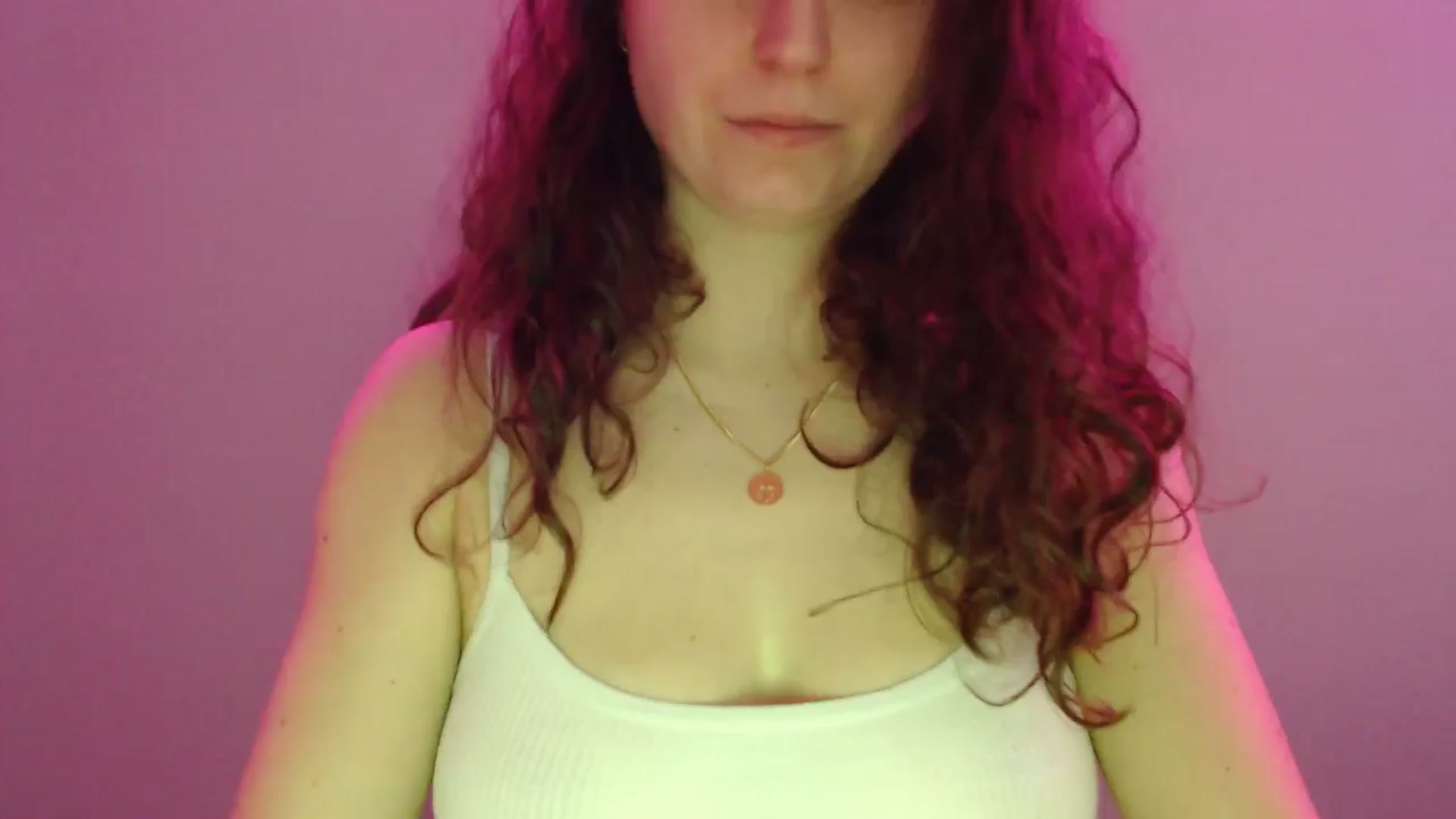 Gallery image thumbnail from Deeleecious94's myfreecams stream on, 01/03/2025, 08:35 image 15 of 20