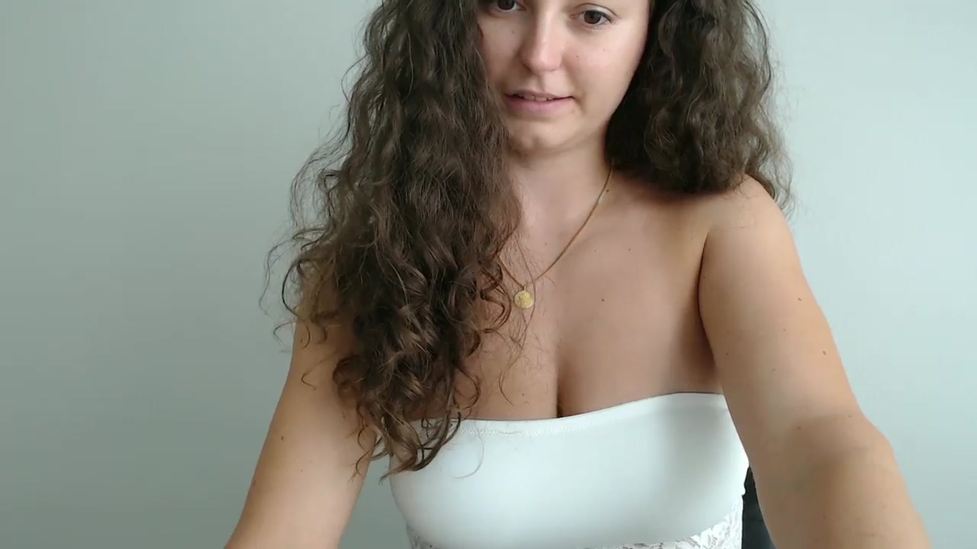 Gallery image thumbnail from Deeleecious94's myfreecams stream on, 07/09/2025, 10:11 image 5 of 20