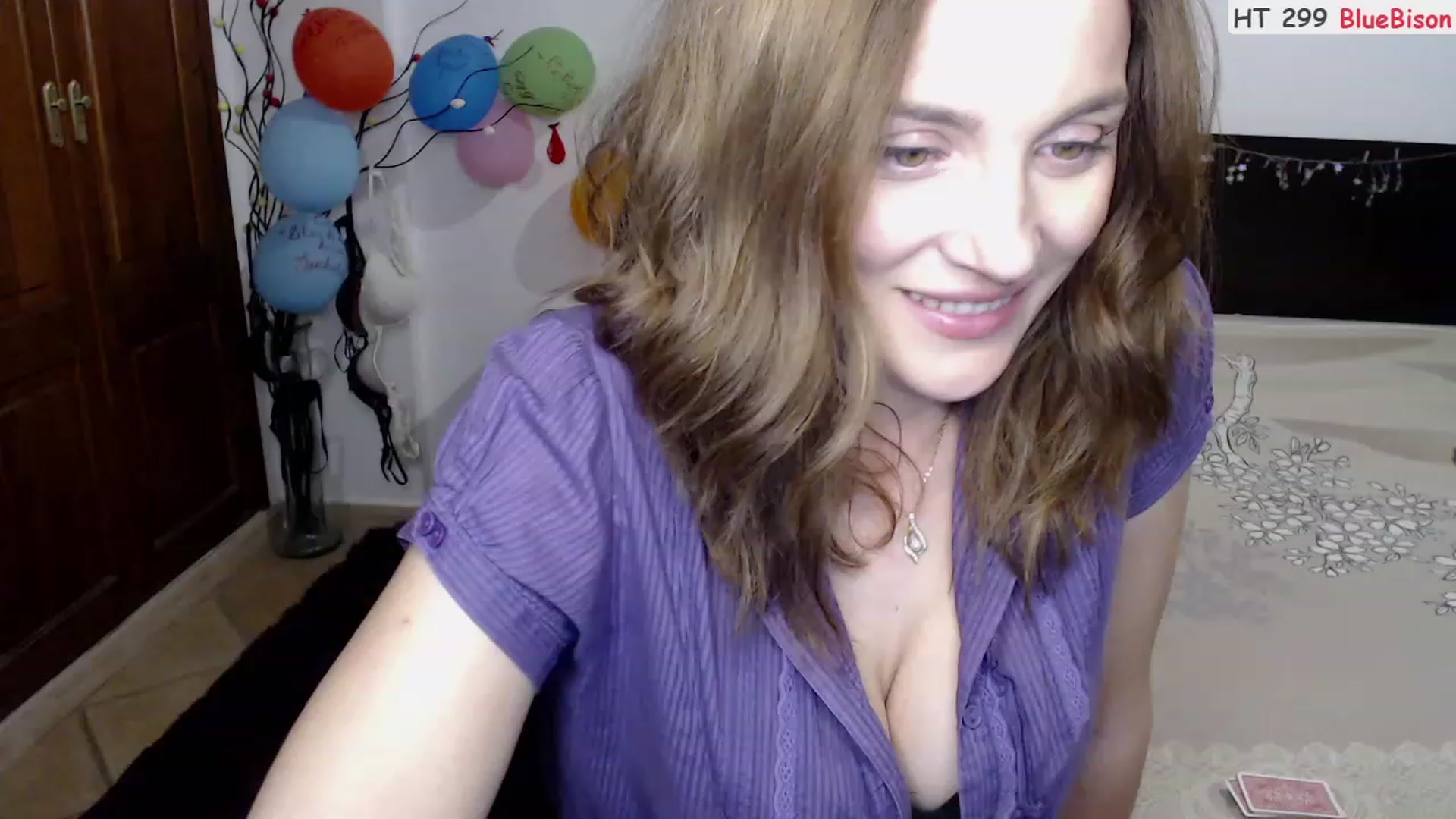 Gallery image thumbnail from Deeleerious's myfreecams stream on, 11/19/2022, 01:47 image 4 of 20