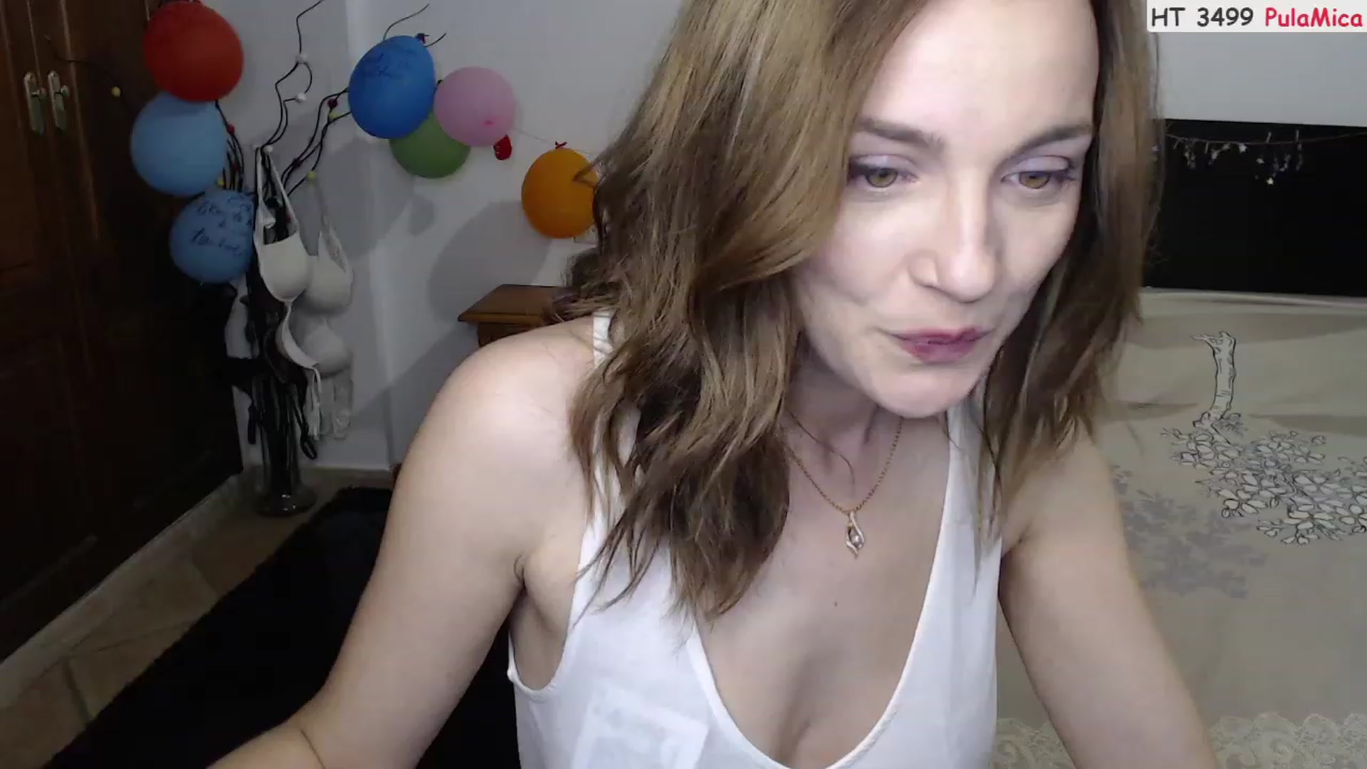 Gallery image thumbnail from Deeleerious's myfreecams stream on, 11/20/2022, 01:02 image 7 of 20