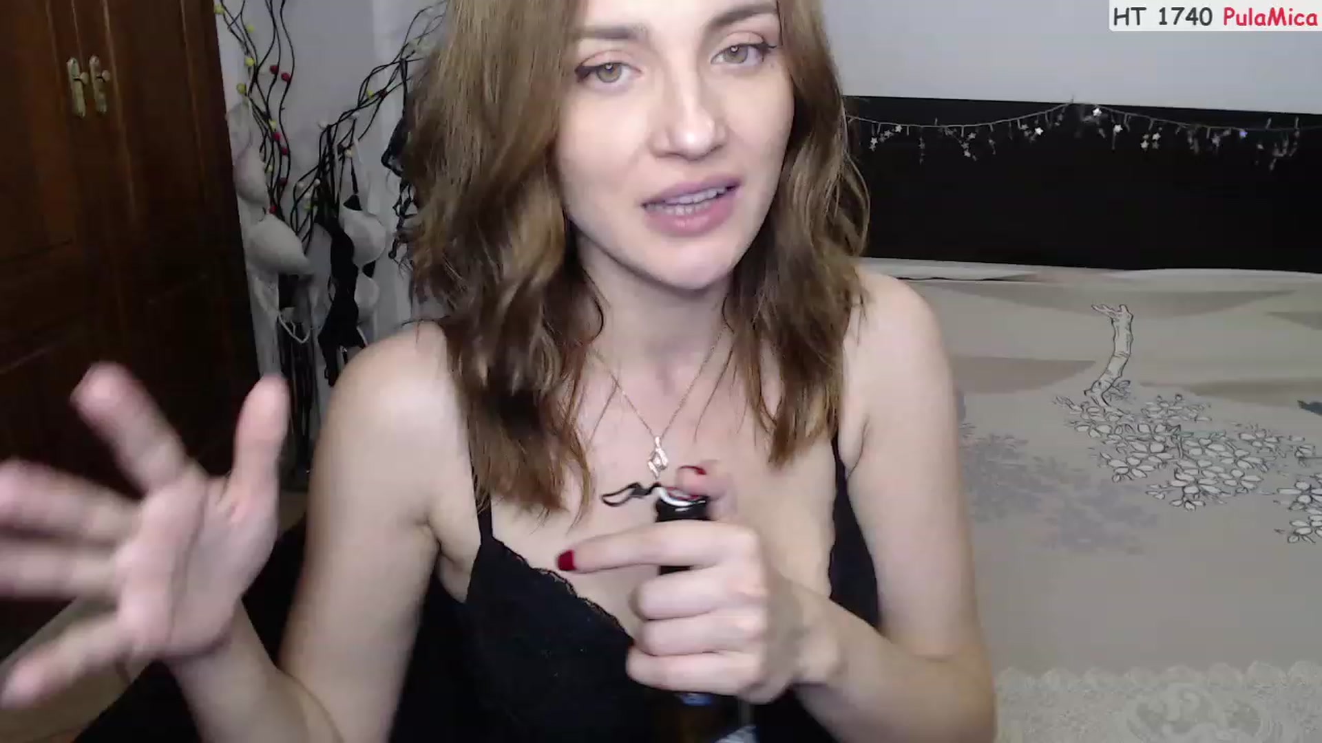 Gallery image thumbnail from Deeleerious's myfreecams stream on, 11/28/2022, 01:54 image 3 of 20