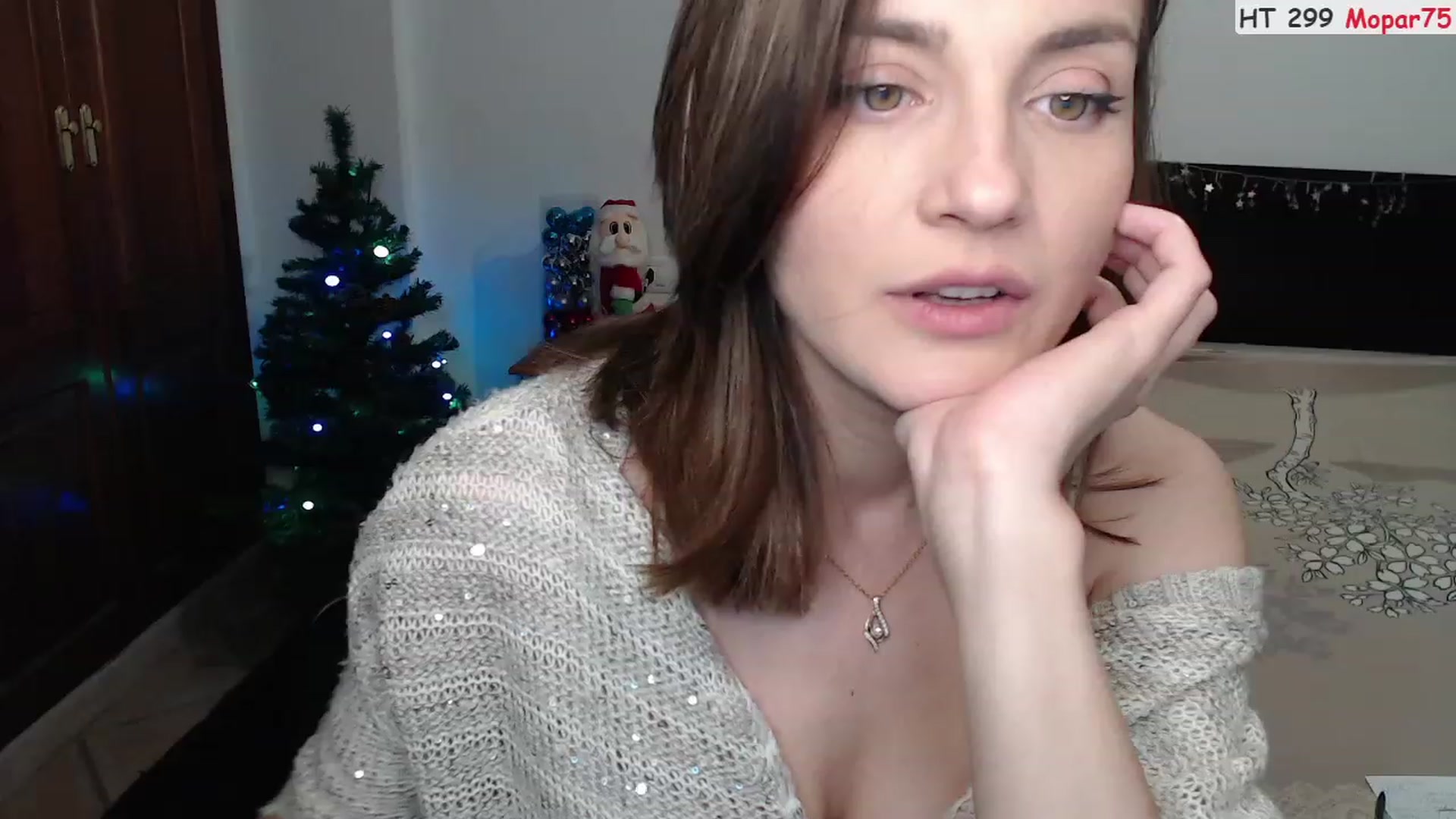 Gallery image thumbnail from Deeleerious's myfreecams stream on, 12/03/2022, 24:02 image 12 of 20