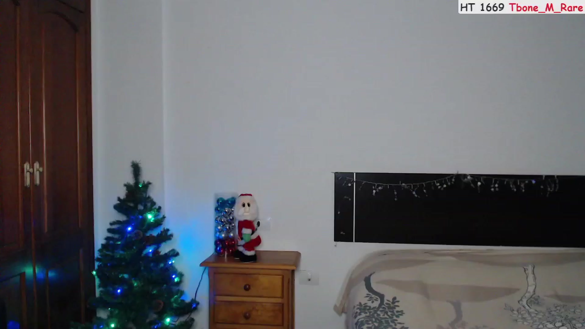Gallery image thumbnail from Deeleerious's myfreecams stream on, 12/03/2022, 24:02 image 17 of 20