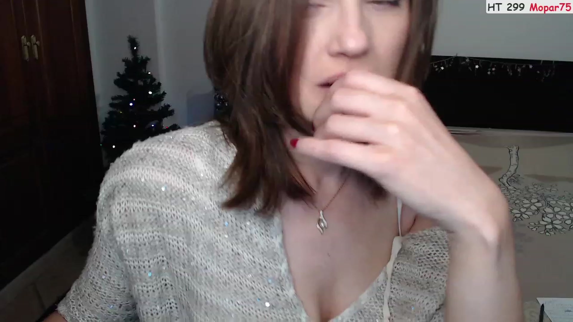 Gallery image thumbnail from Deeleerious's myfreecams stream on, 12/03/2022, 01:33 image 3 of 20