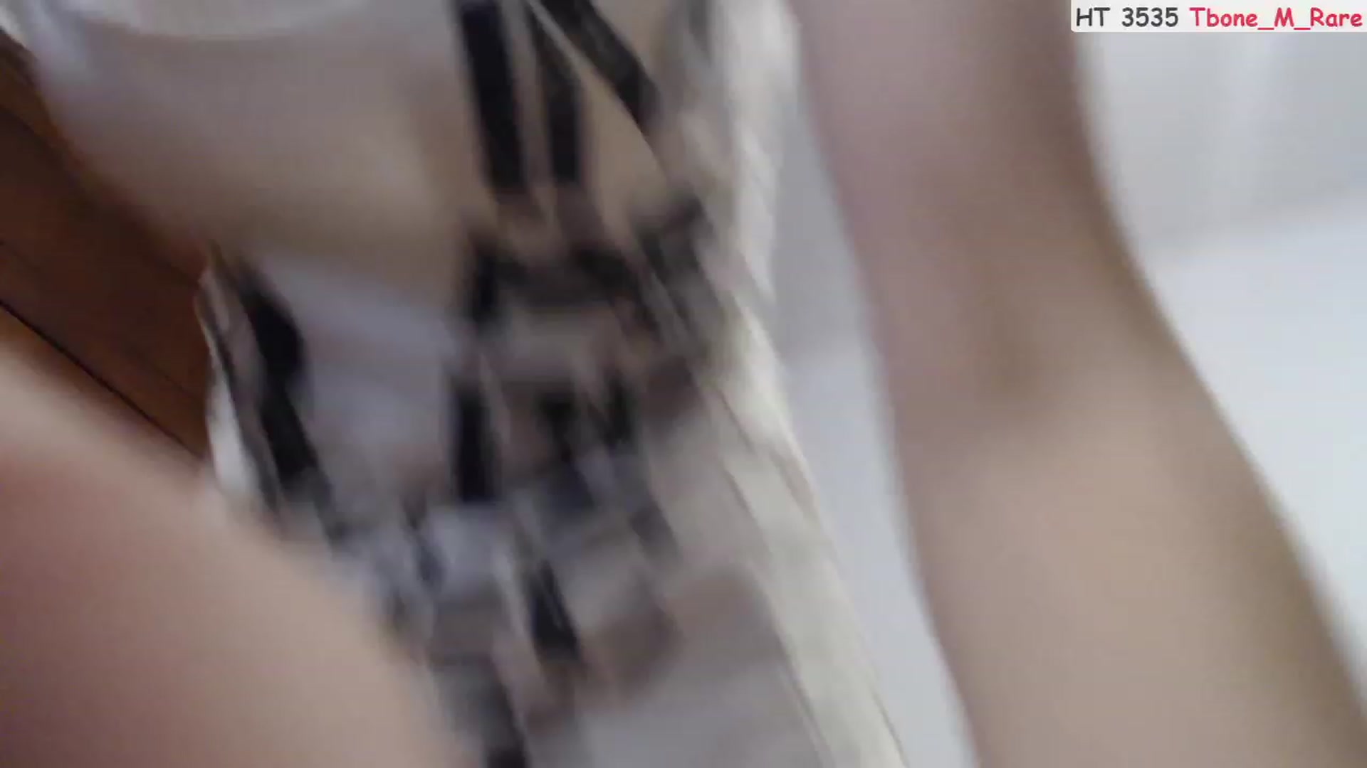 Gallery image thumbnail from Deeleerious's myfreecams stream on, 12/07/2022, 24:31 image 1 of 20
