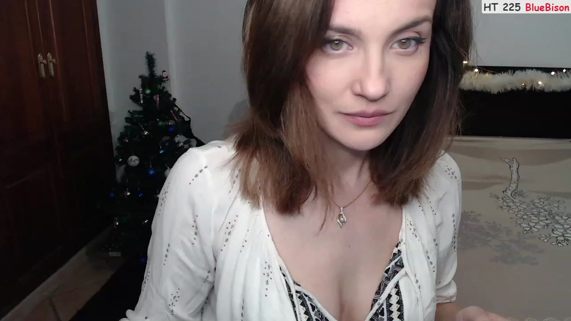 Gallery image thumbnail from Deeleerious's myfreecams stream on, 12/10/2022, 24:02 image 19 of 20
