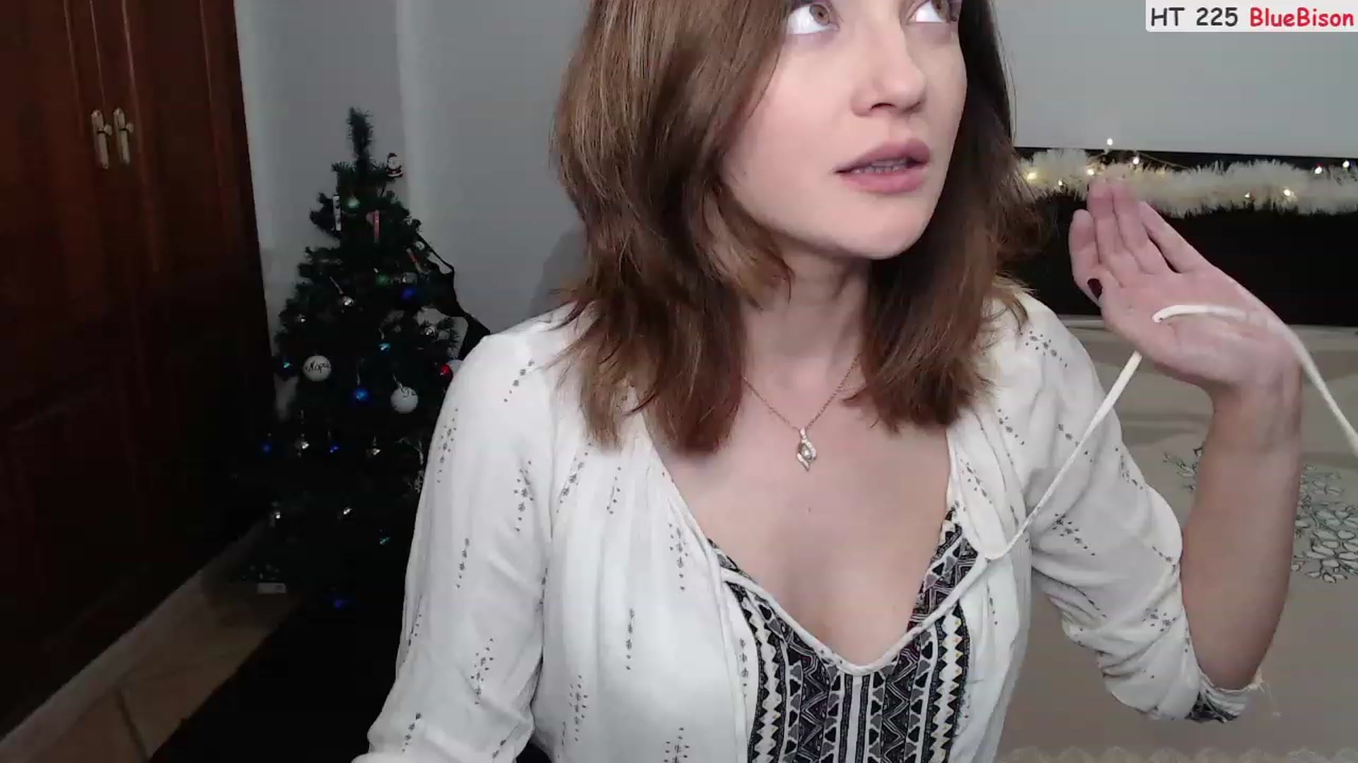 Gallery image thumbnail from Deeleerious's myfreecams stream on, 12/10/2022, 24:02 image 13 of 20