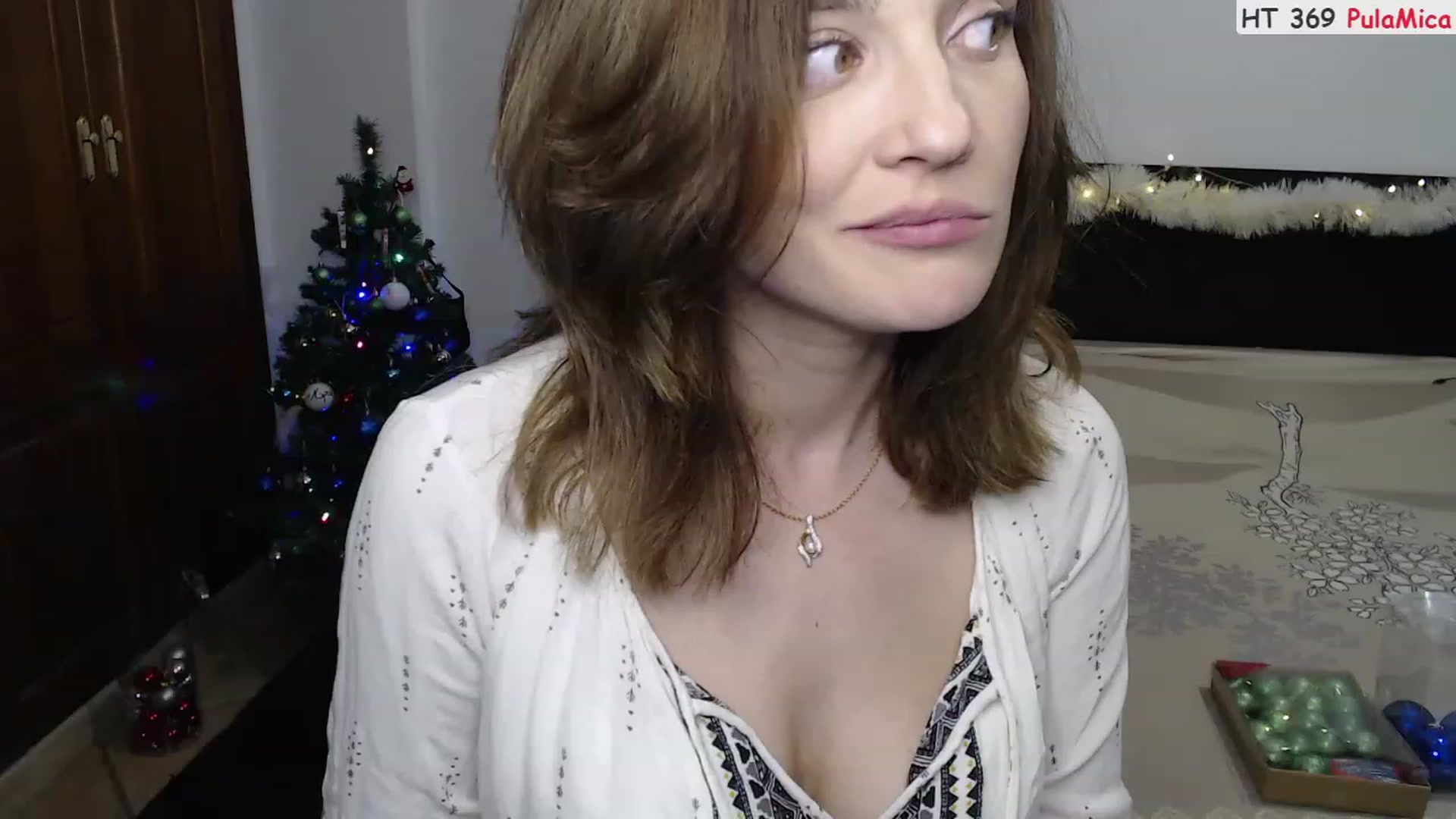 Gallery image thumbnail from Deeleerious's myfreecams stream on, 12/10/2022, 01:39 image 11 of 20