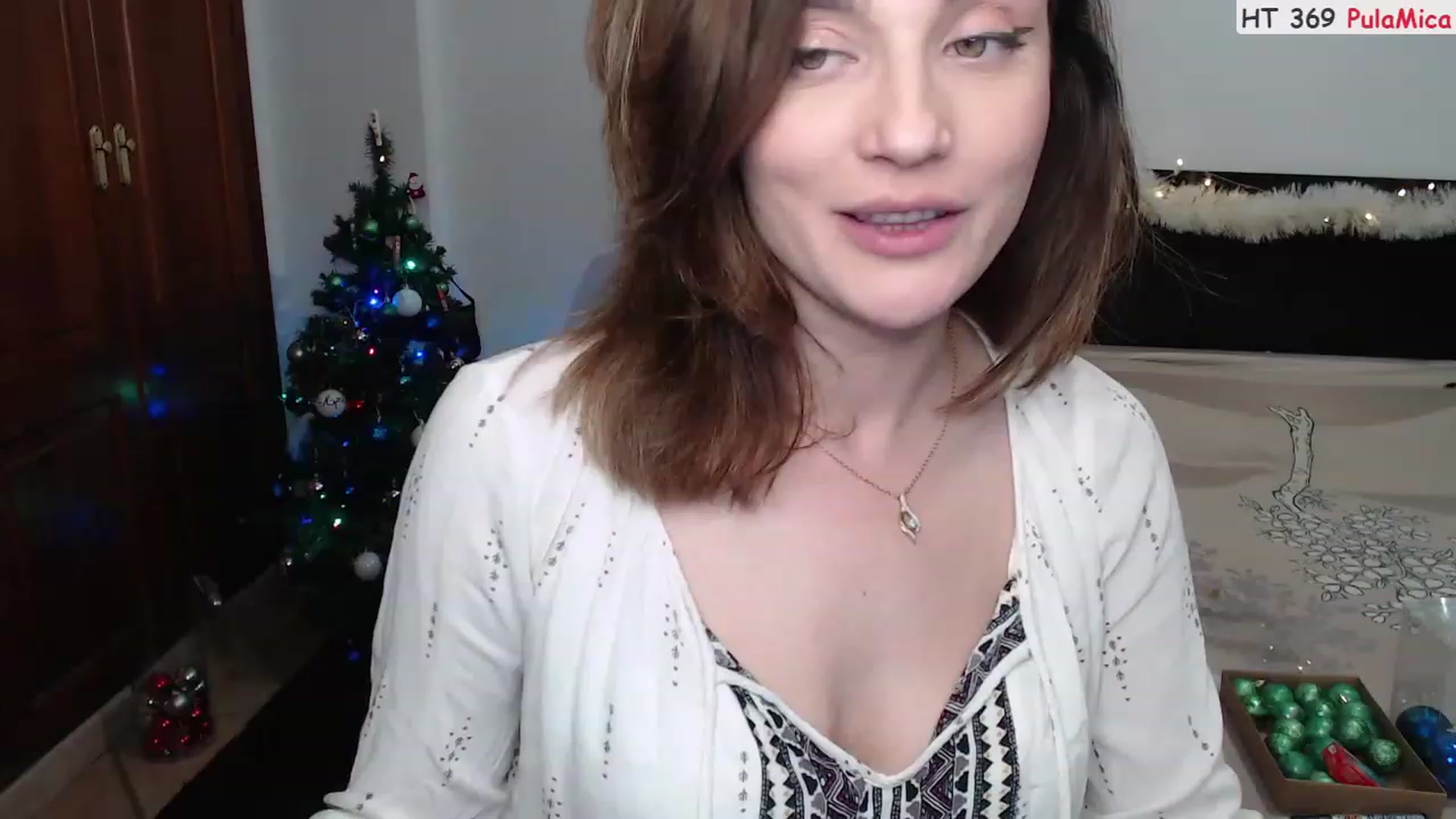 Gallery image thumbnail from Deeleerious's myfreecams stream on, 12/10/2022, 01:52 image 6 of 20