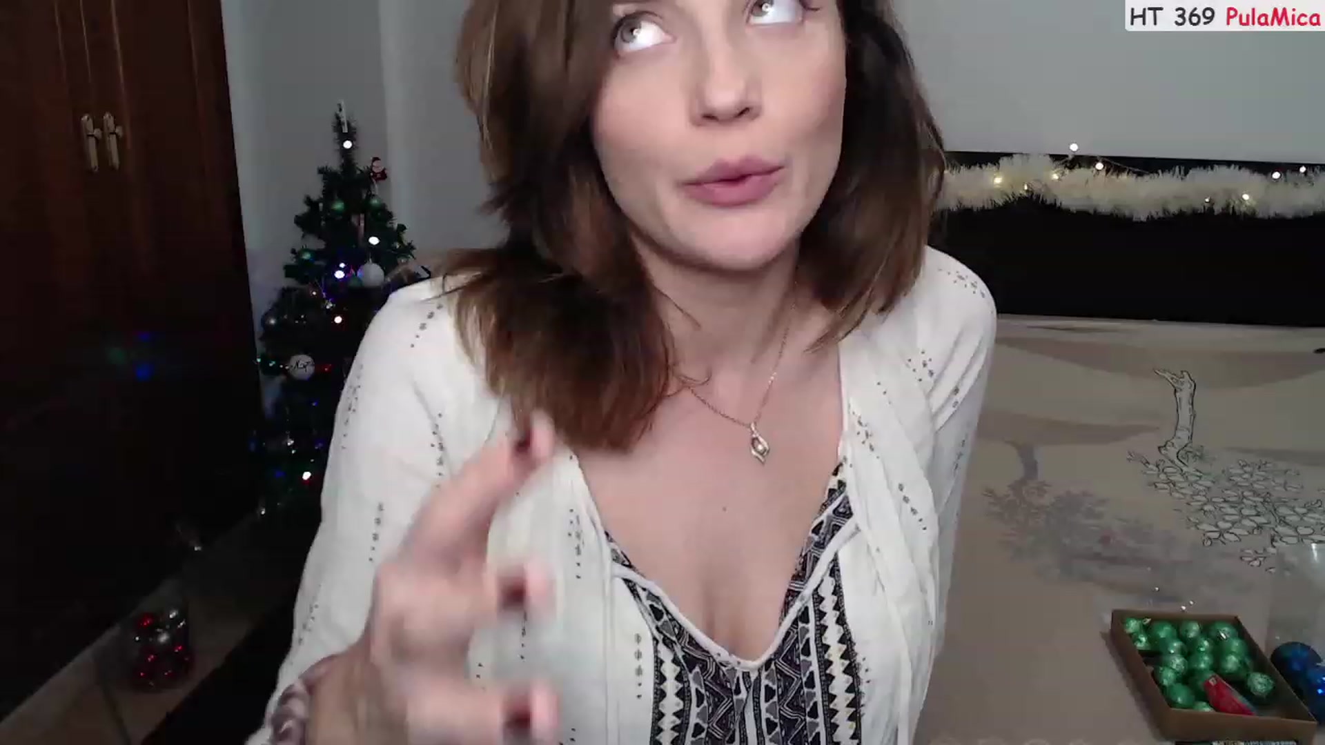 Gallery image thumbnail from Deeleerious's myfreecams stream on, 12/10/2022, 01:52 image 8 of 20