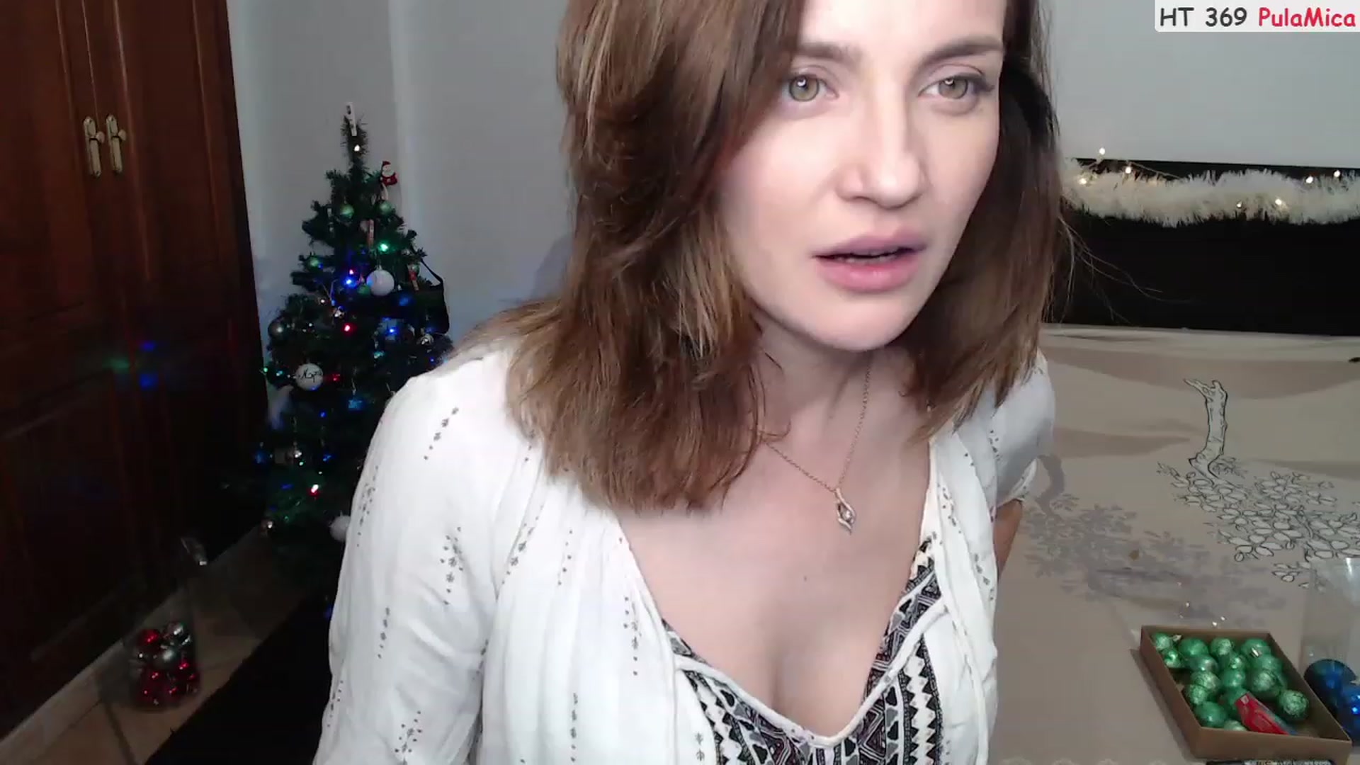 Gallery image thumbnail from Deeleerious's myfreecams stream on, 12/10/2022, 01:52 image 13 of 20